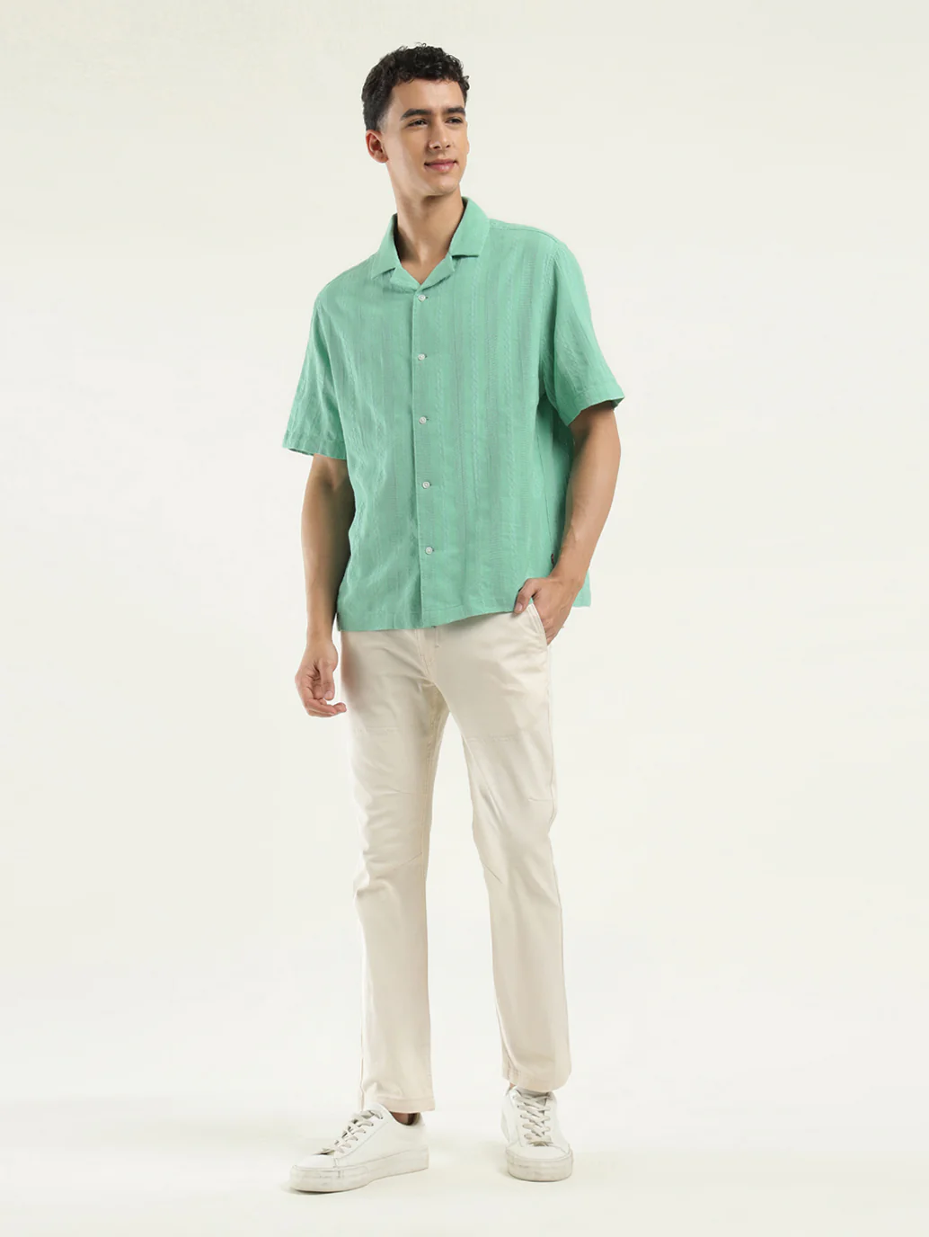 Men's Striped Spread Collar Shirt - Image 6
