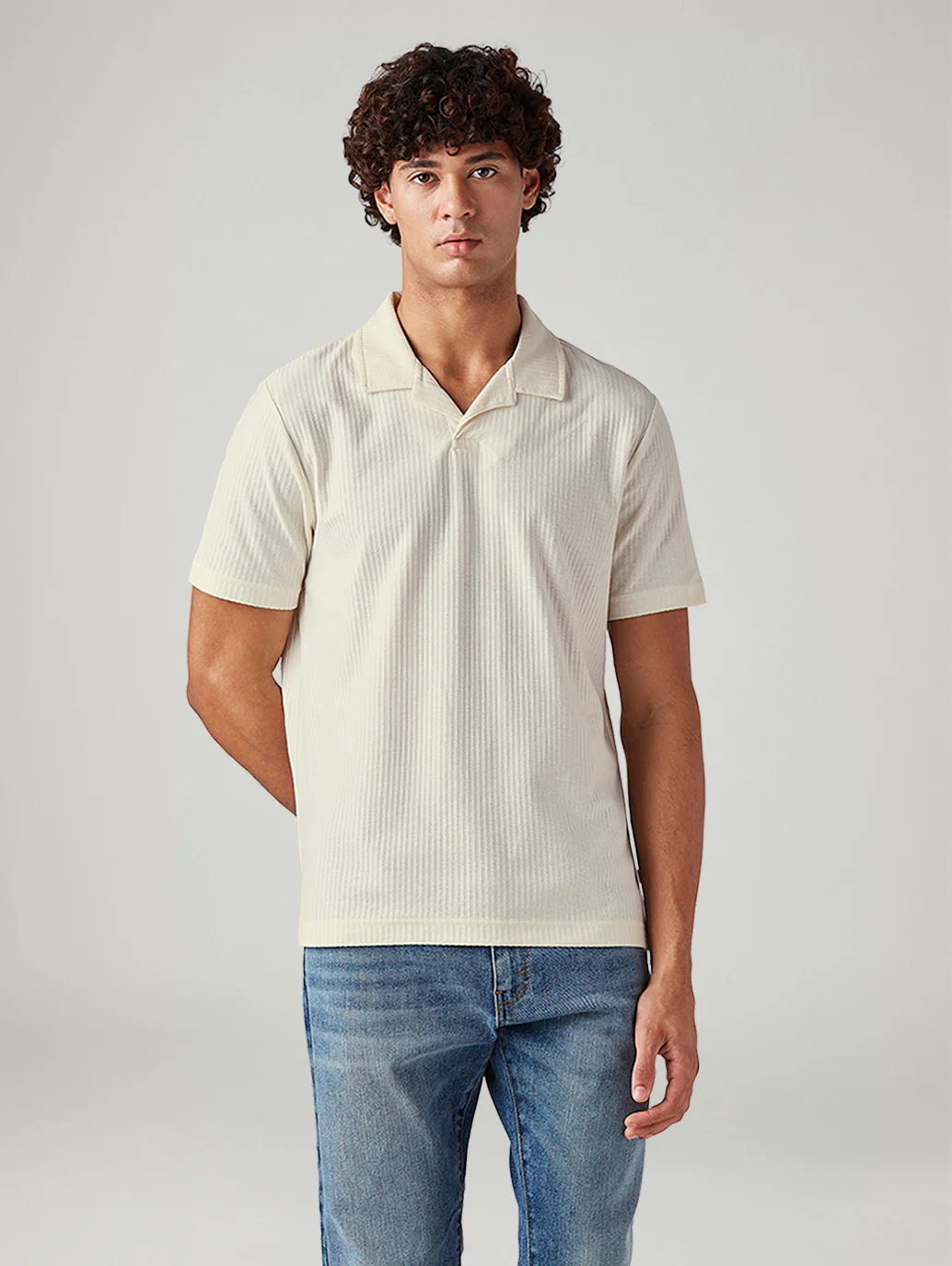 Men's Textured Cream Collar Neck Textured Polo T-shirt - Image 4