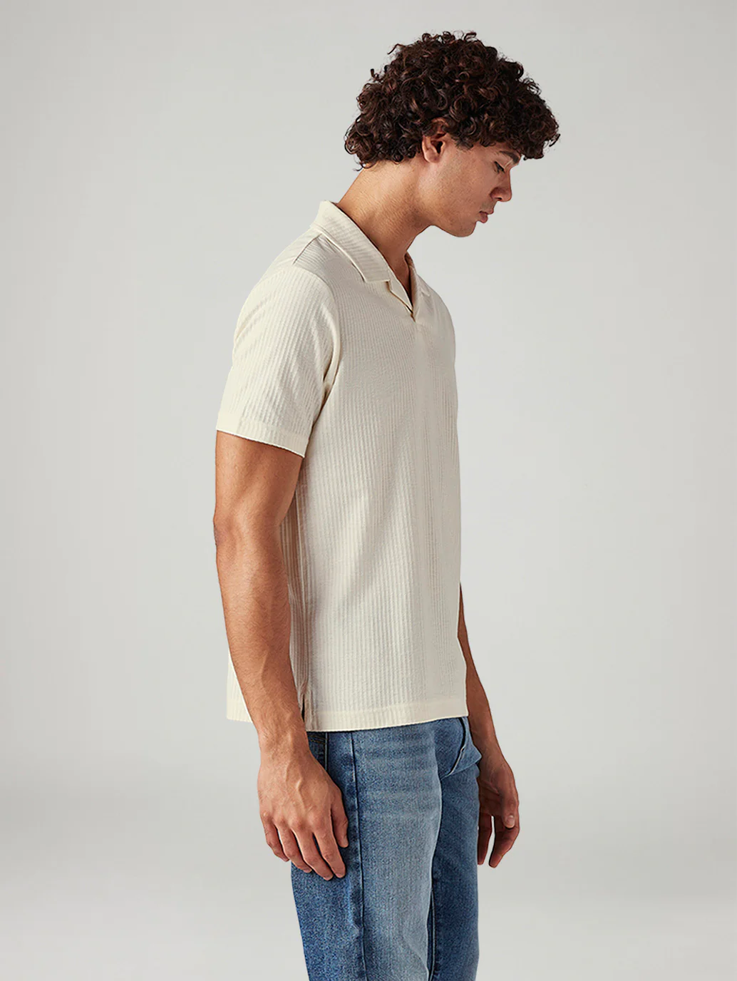 Men's Textured Cream Collar Neck Textured Polo T-shirt - Image 5