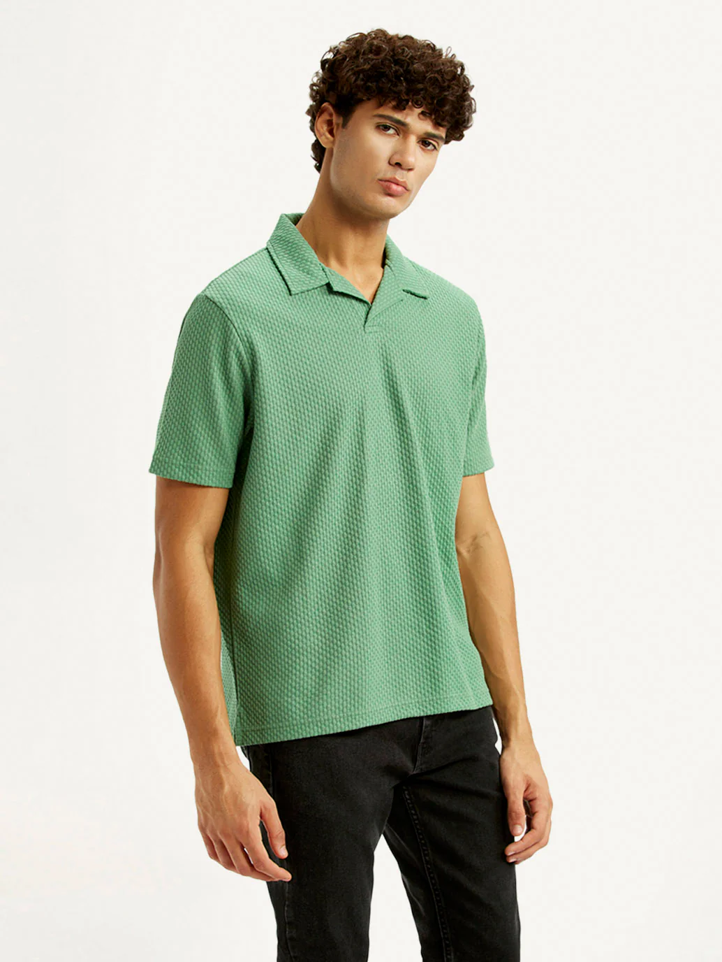 Men's Textured Green Slim Fit Polo T-shirt - Image 5