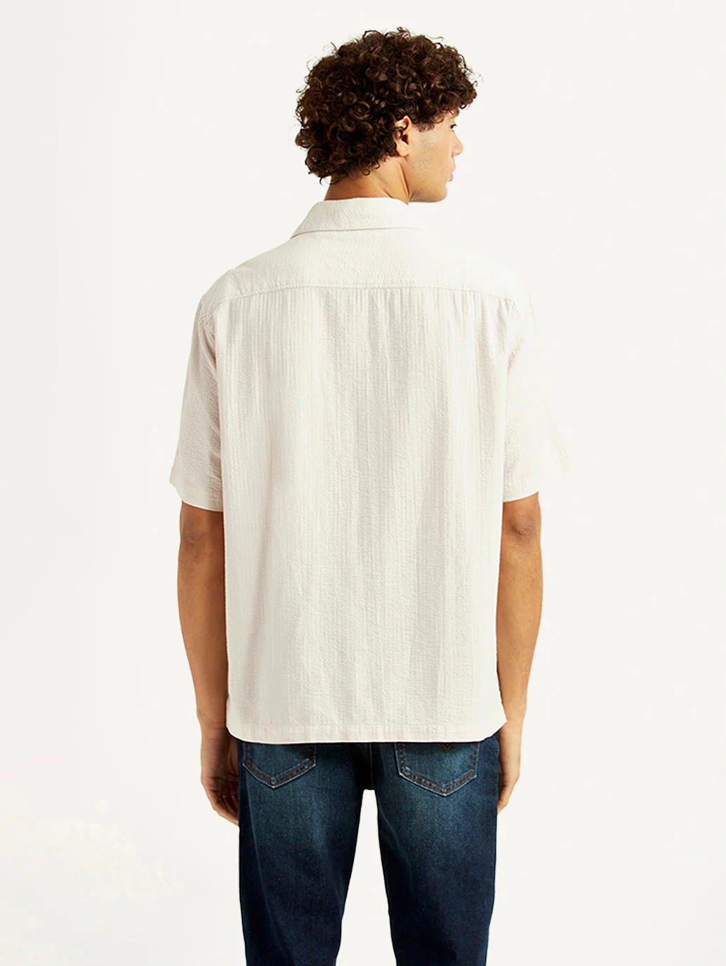 Men's Textured Off-White Relaxed Fit Camp Shirt - Image 2