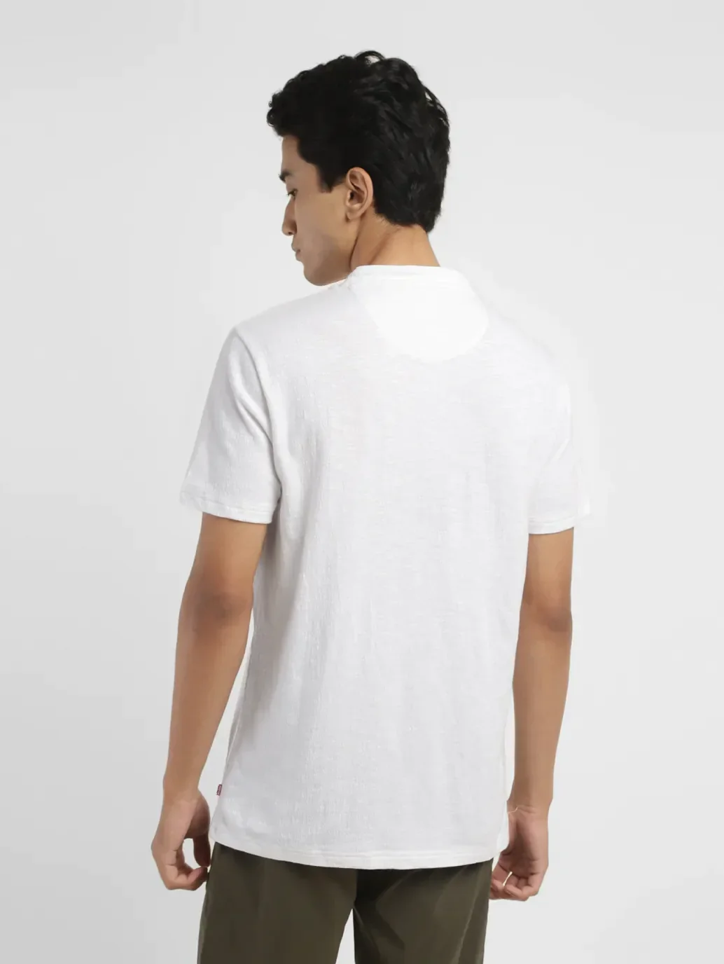 Men's Textured Slim Fit T-shirt - Image 3