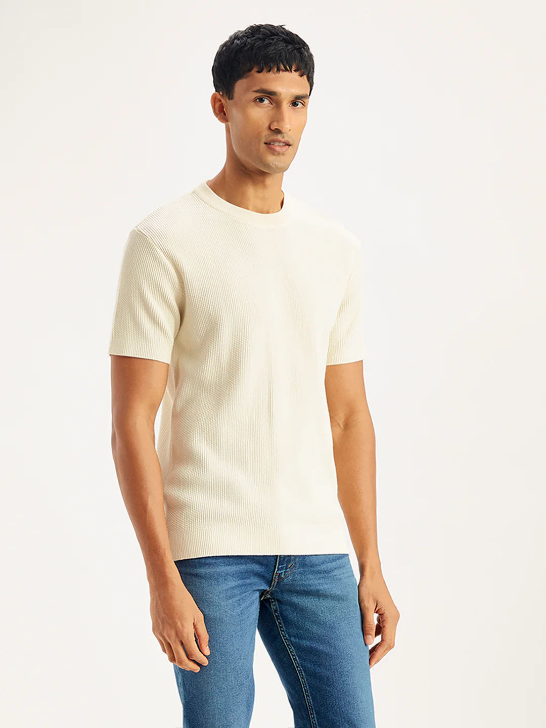 Men's Textured Slim Fit T-Shirt - Image 3
