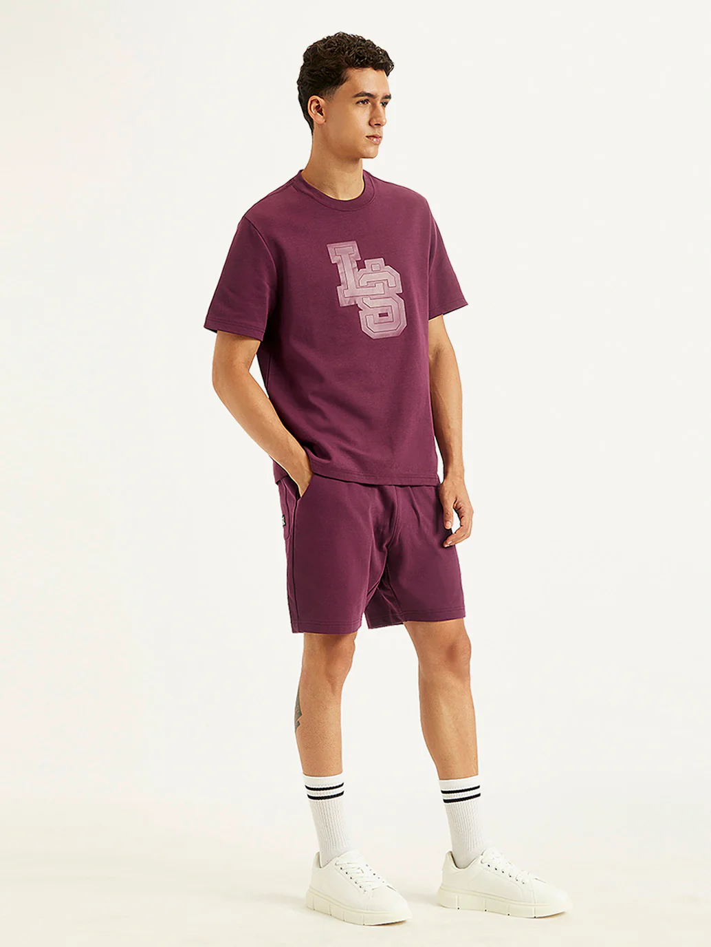Men's Typographic Print Crew Neck T-shirt - Image 6