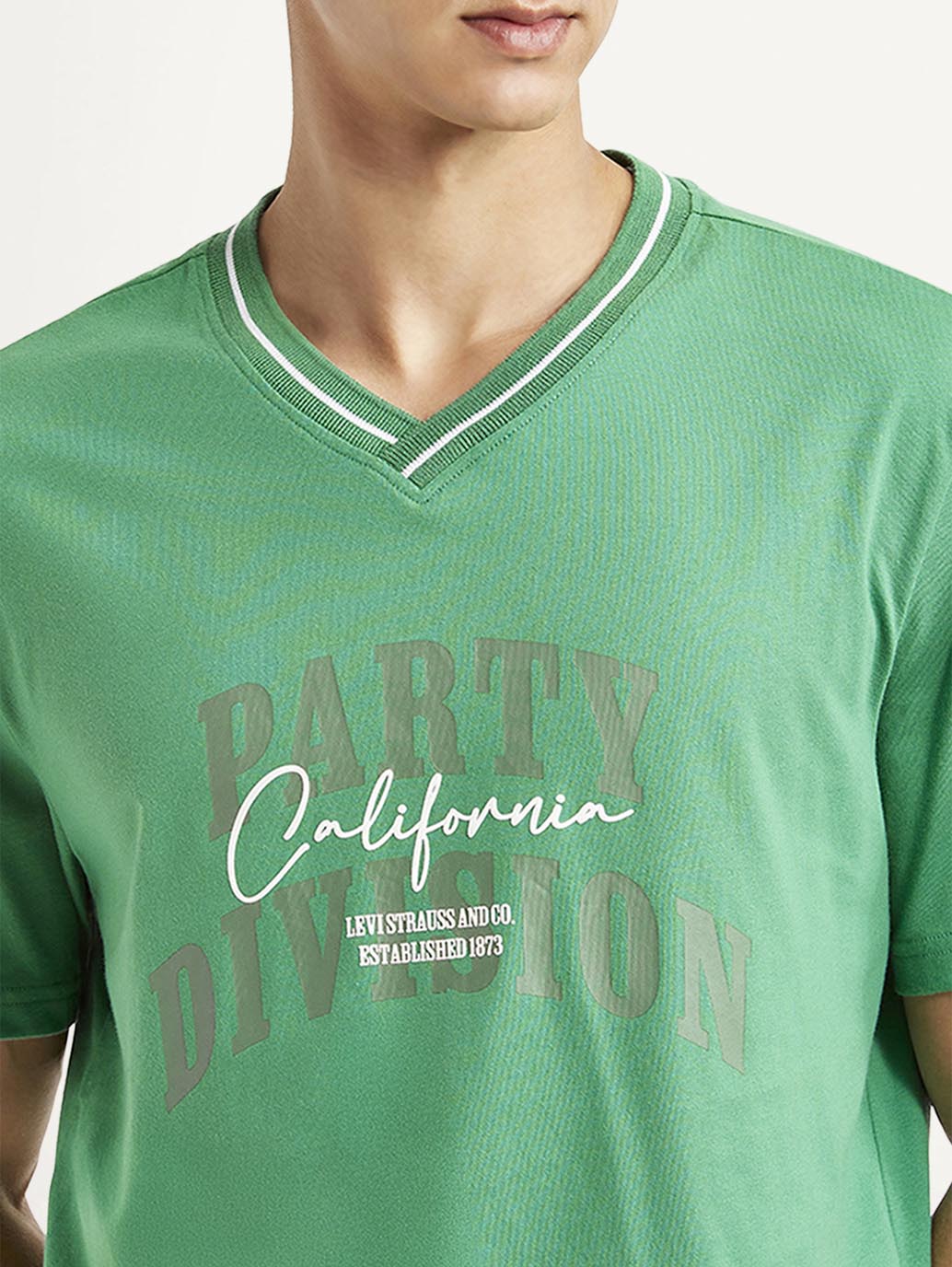 Men's Typographic Print Green Loose Fit T-shirt - Image 5