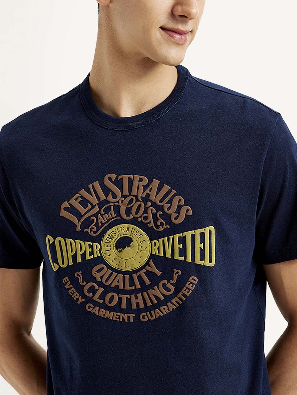 Men's Typographic Print Slim Fit T-shirt - Image 4