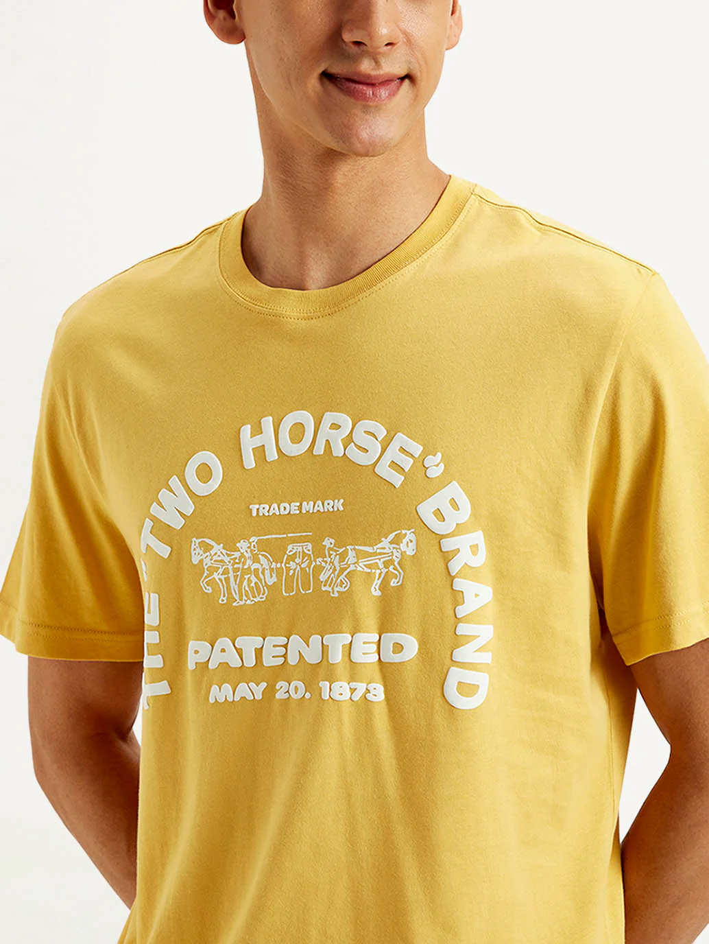Men's Typography Crew Neck T-shirt - Image 4