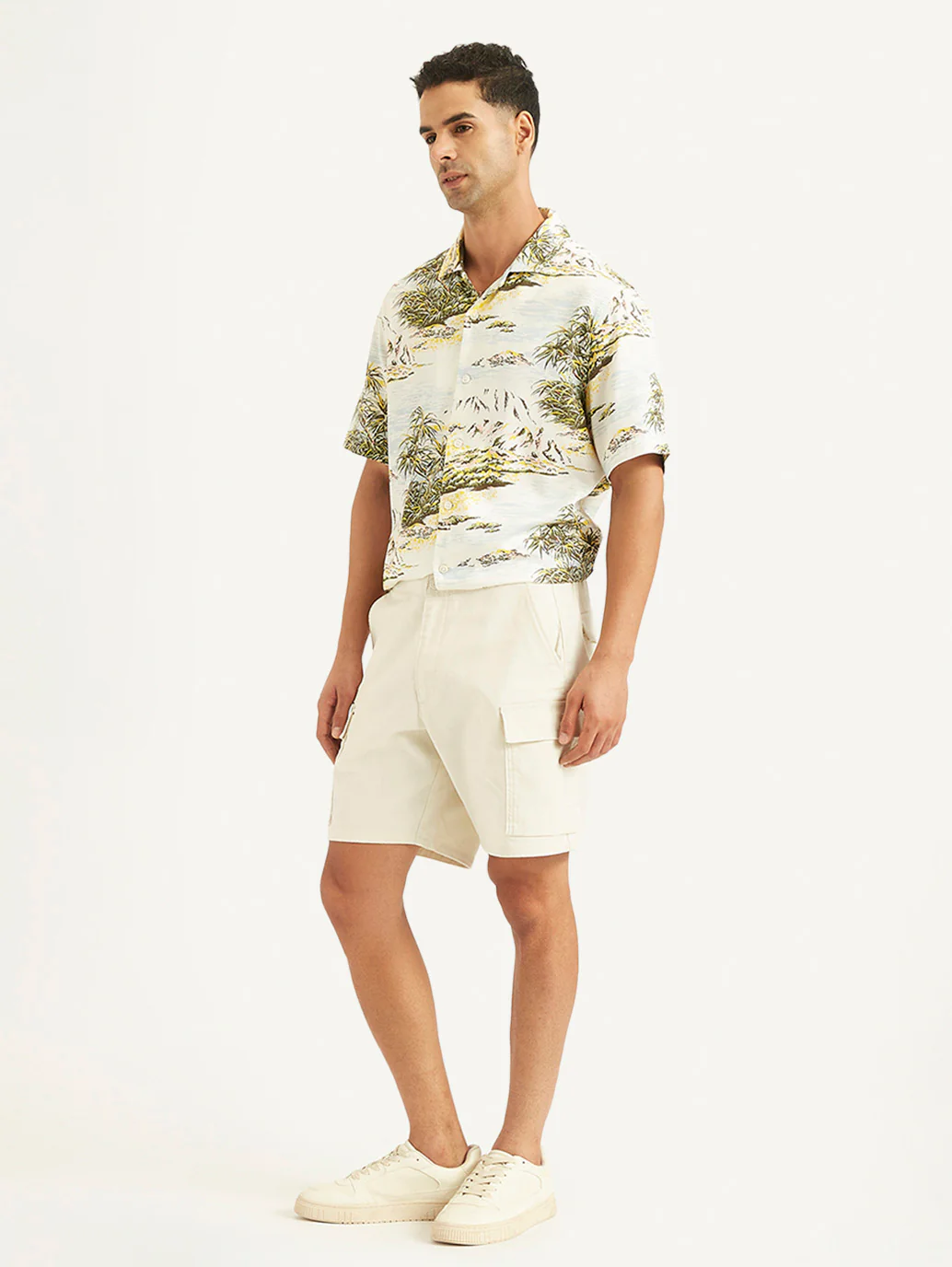 Men's White Regular Fit Shorts - Image 5
