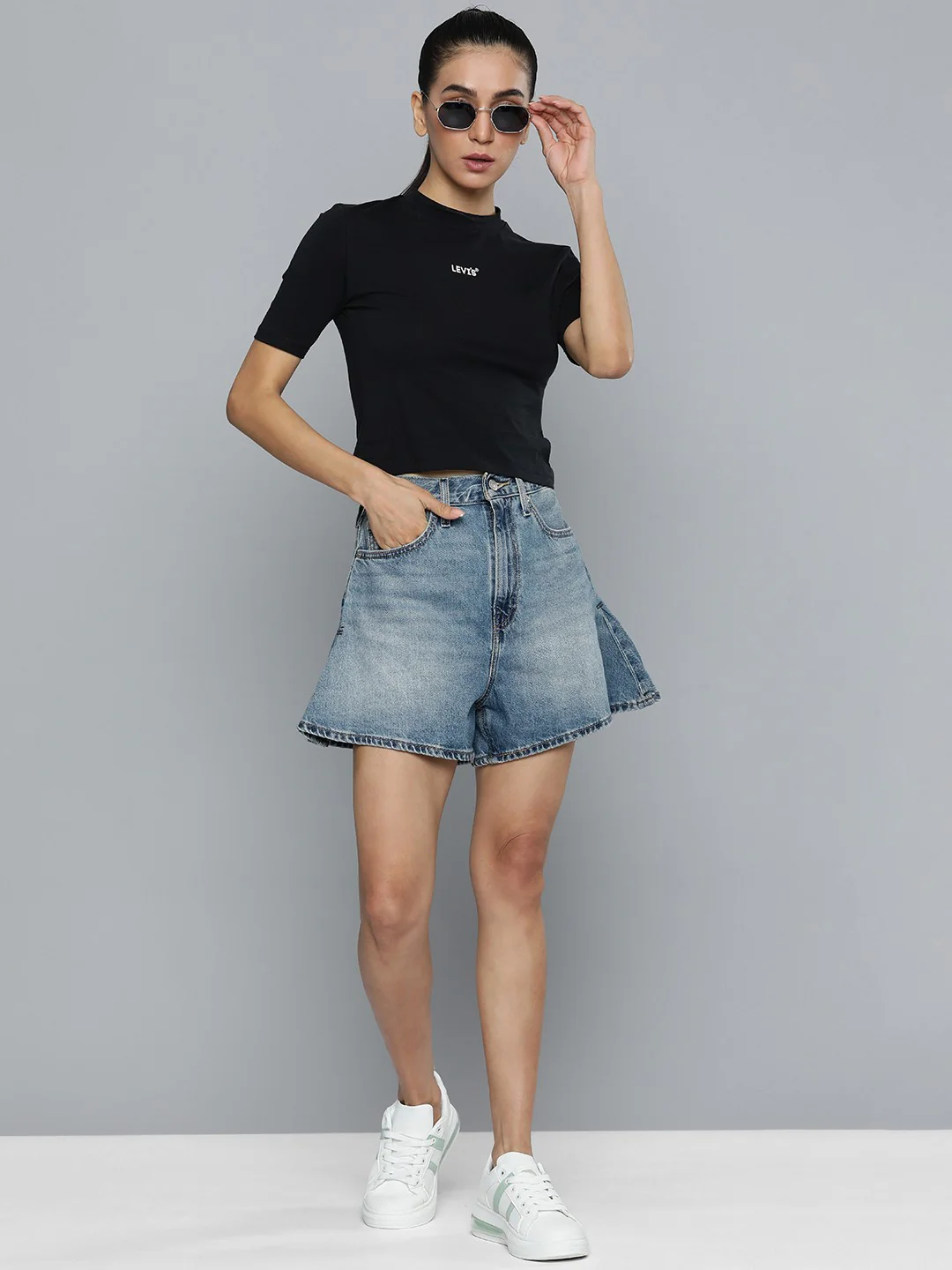 Women Slim Fit Shorts - Image 2