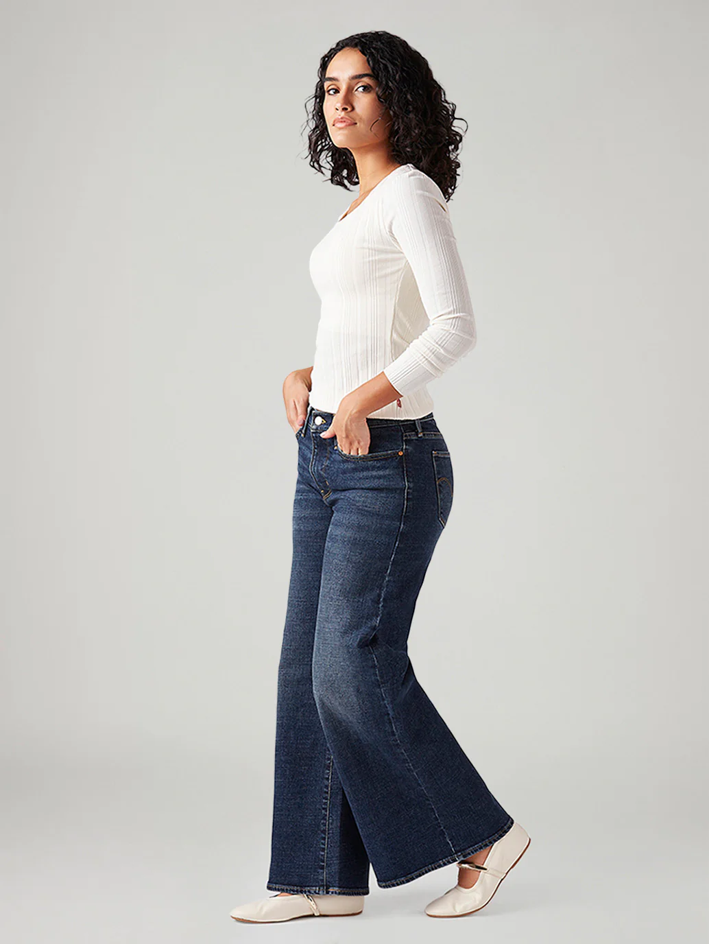 Women's 318 Blue Shaping Wide Leg Fit Mid Rise Jeans - Image 6