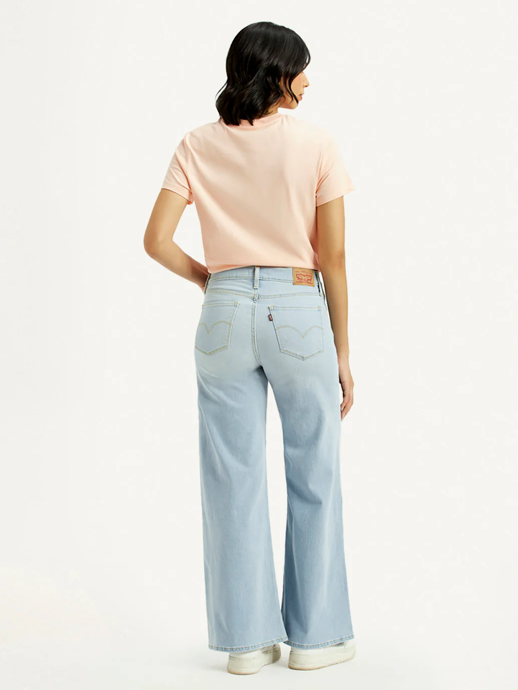 Women's 318 Light Indigo Shaping Wide Leg Fit Mid Rise Jeans - Image 3
