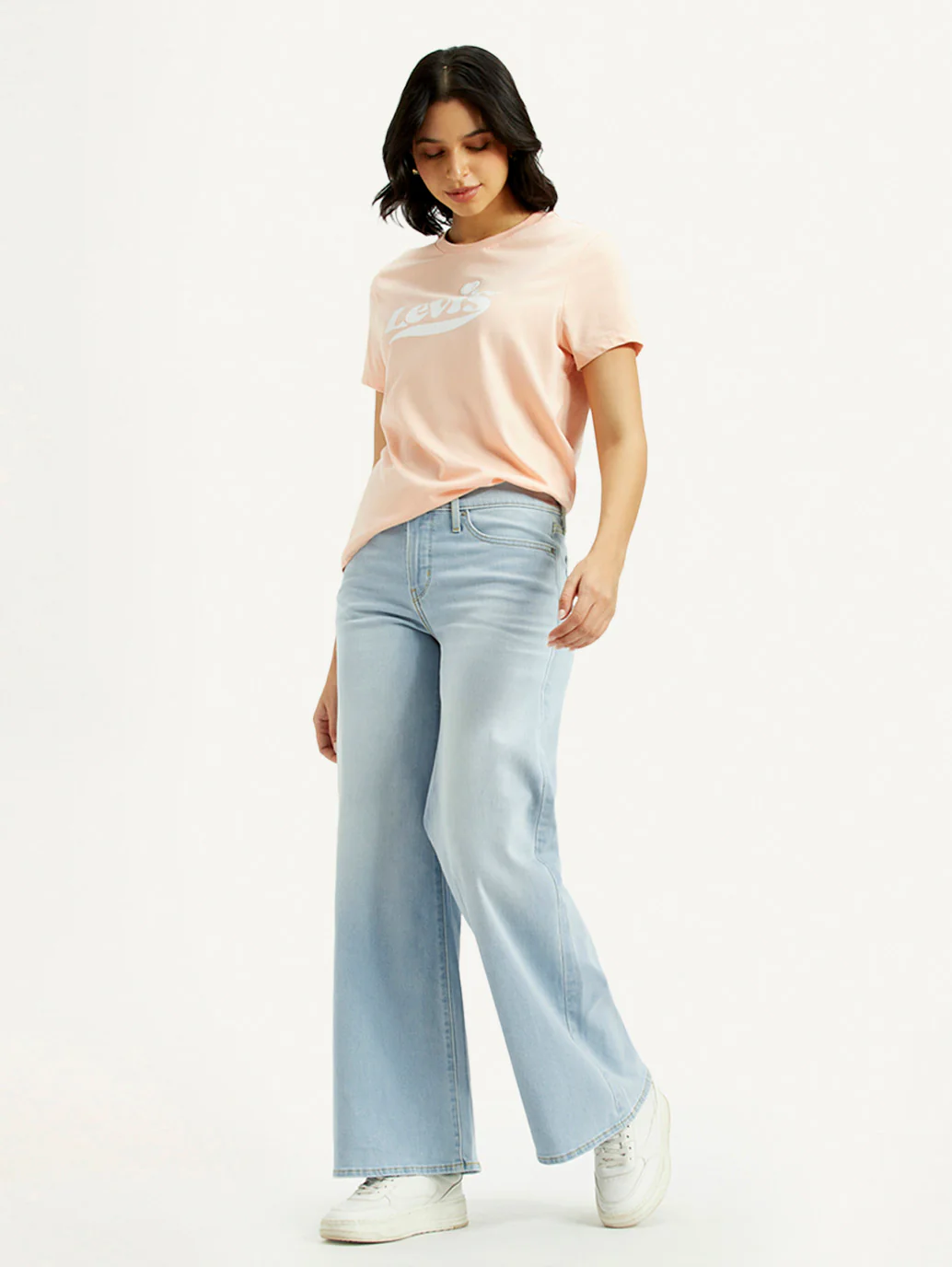 Women's 318 Light Indigo Shaping Wide Leg Fit Mid Rise Jeans - Image 5