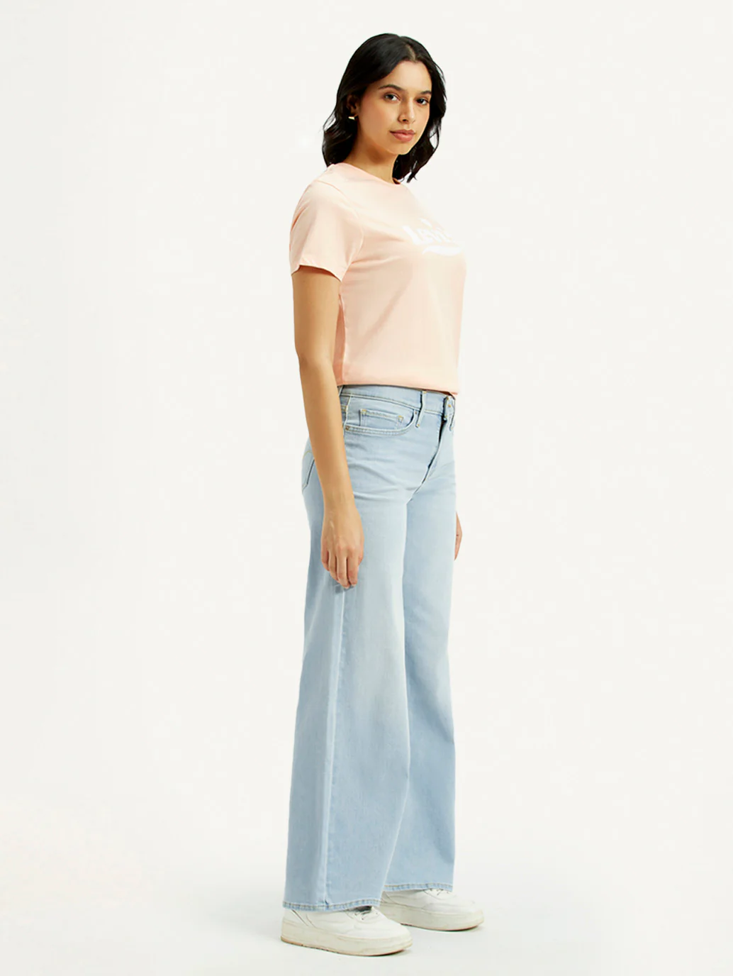 Women's 318 Light Indigo Shaping Wide Leg Fit Mid Rise Jeans - Image 7
