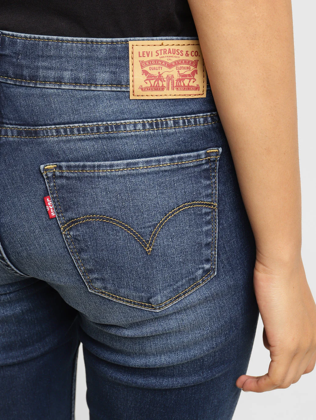 Women's 711 Blue Skinny Fit Mid Rise Jeans - Image 7