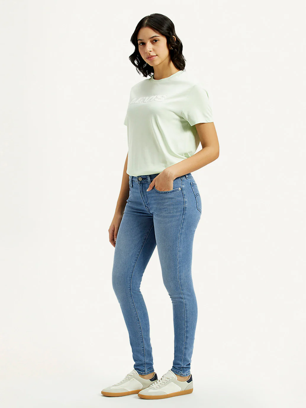 Women's 711 Med Indigo Skinny Fit Mid Rise Jeans - Image 5