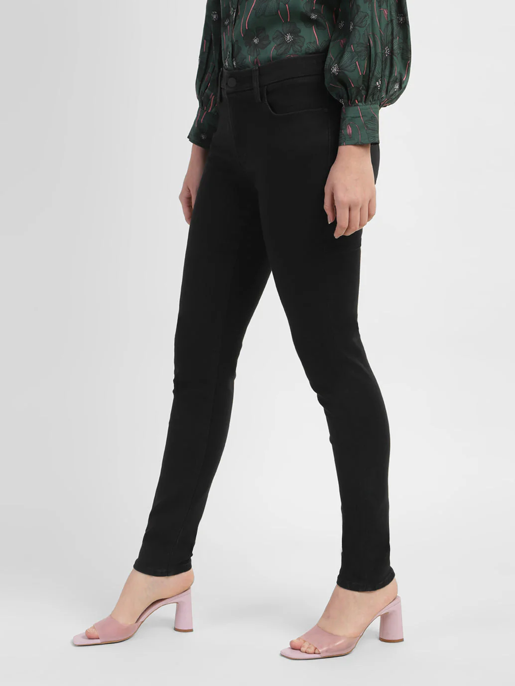 Women's 711 Indigo Skinny Fit Mid Rise Jeans - Image 4