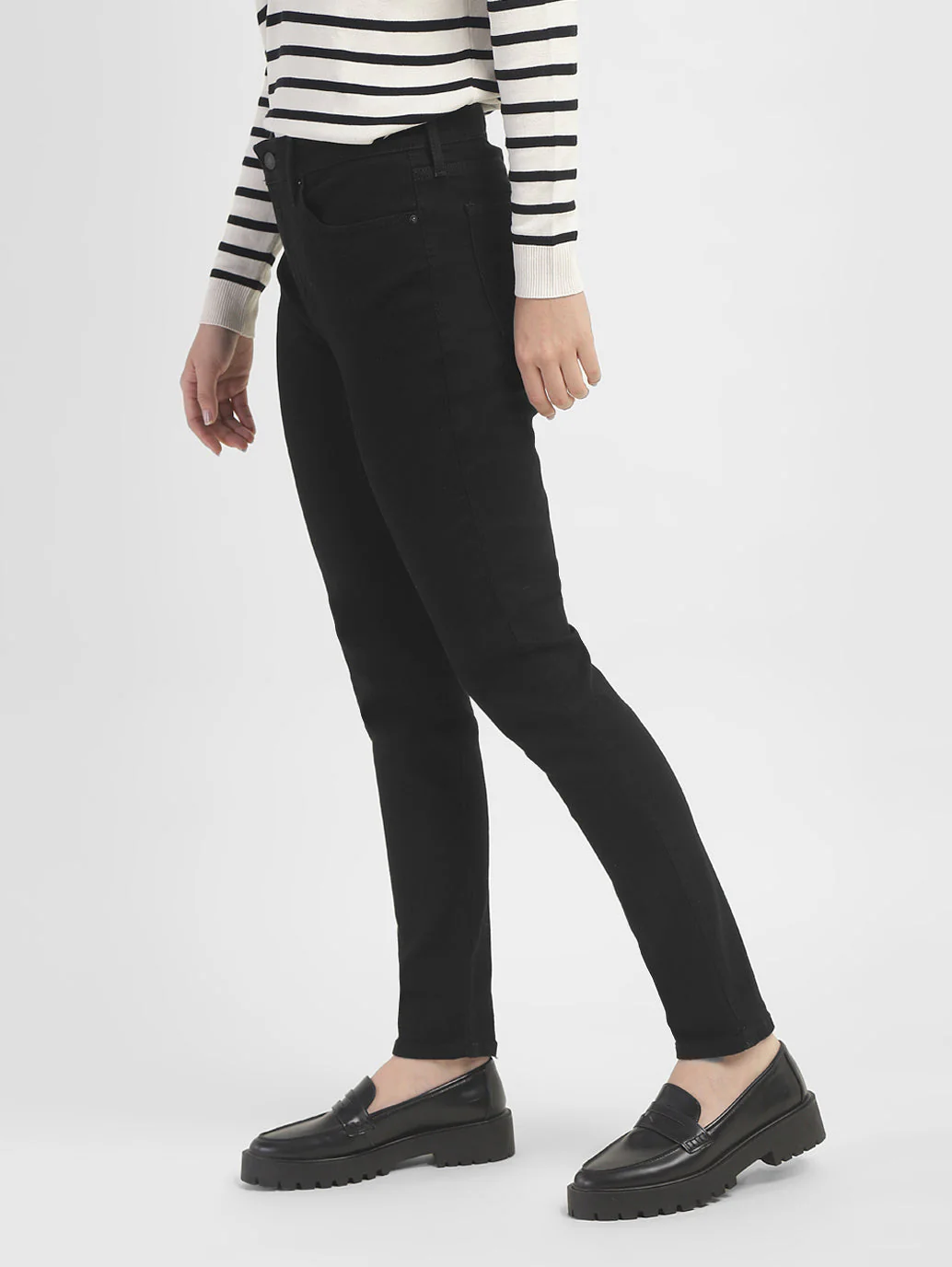 Women's 721 Black Skinny Fit High Rise Jeans - Image 5