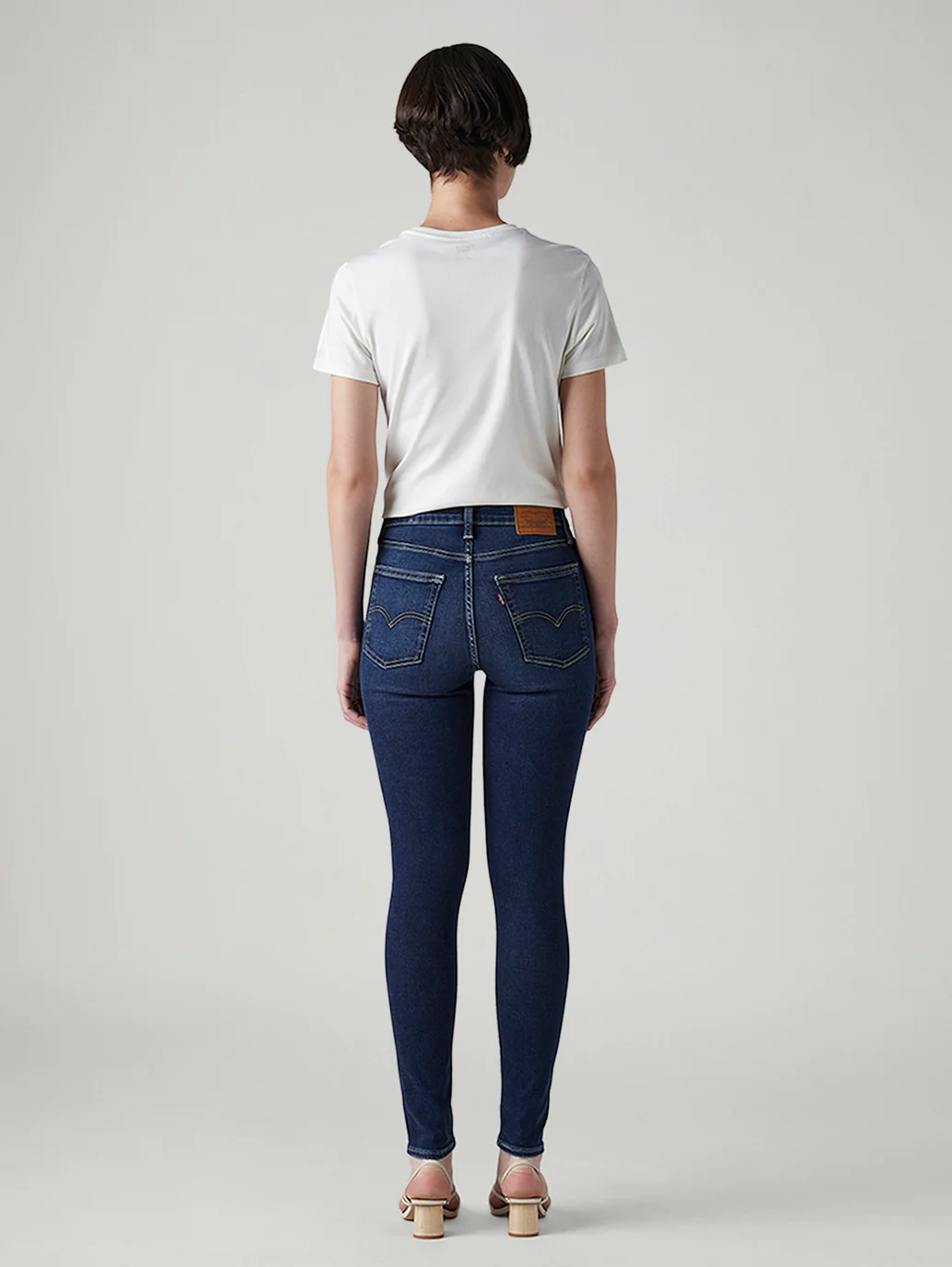 Women's 721 Dark Blue Skinny Fit High Rise Jeans - Image 4