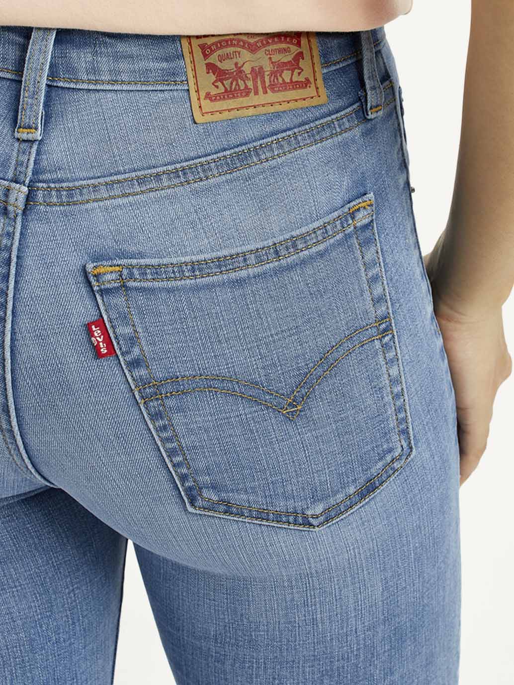 Women's 721 Light Indigo Skinny Fit High Rise Jeans - Image 6