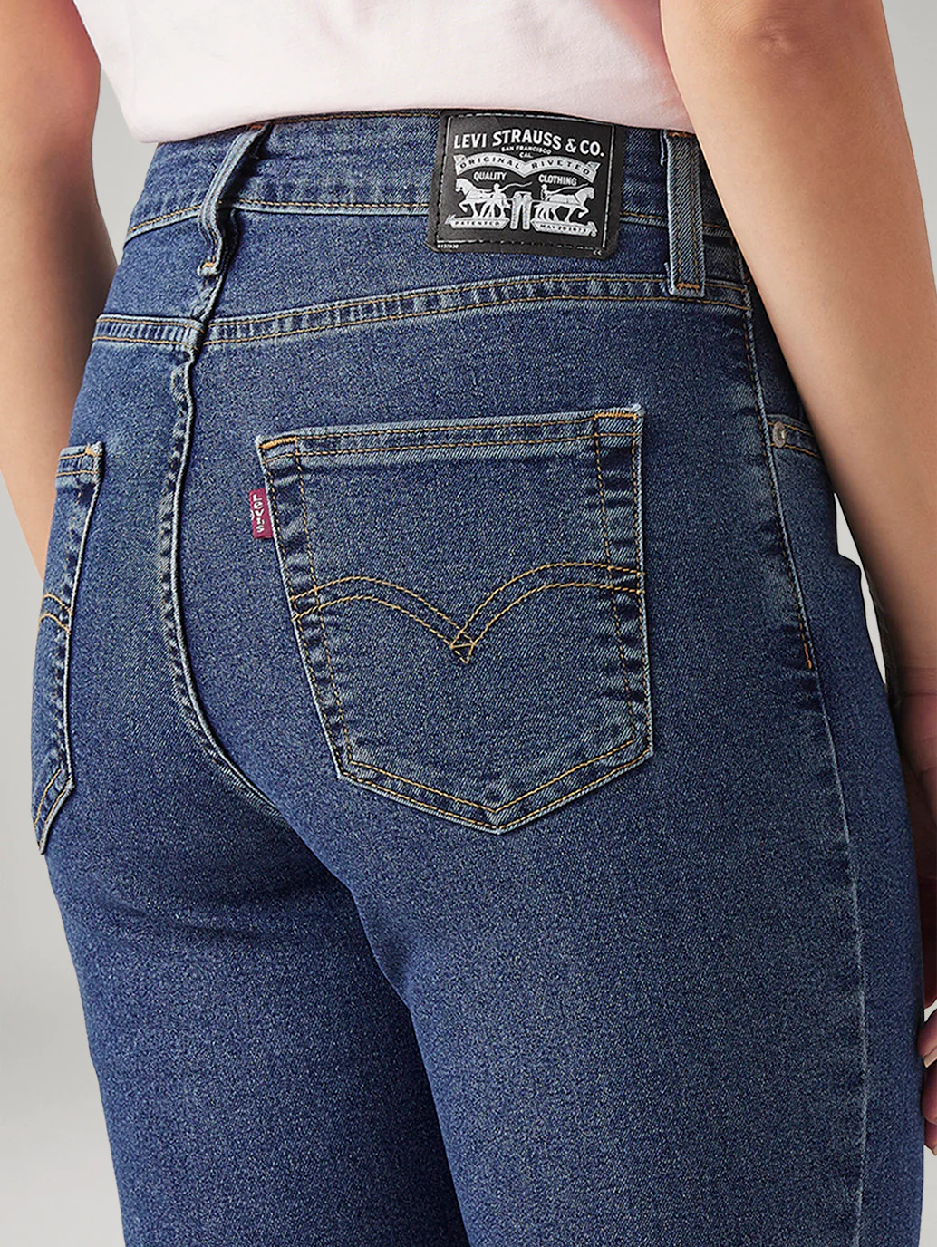 Women's 725 Blue Bootcut Fit High Rise Jeans - Image 5