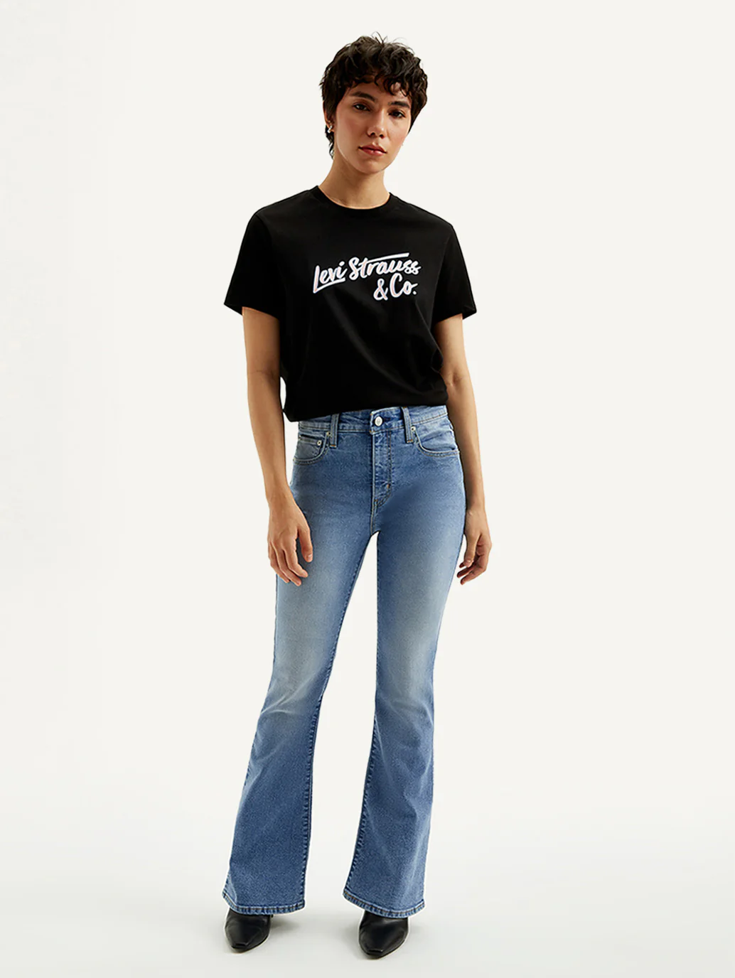 Women's 726 Med Indigo Flared Fit High Rise Jeans - Image 2