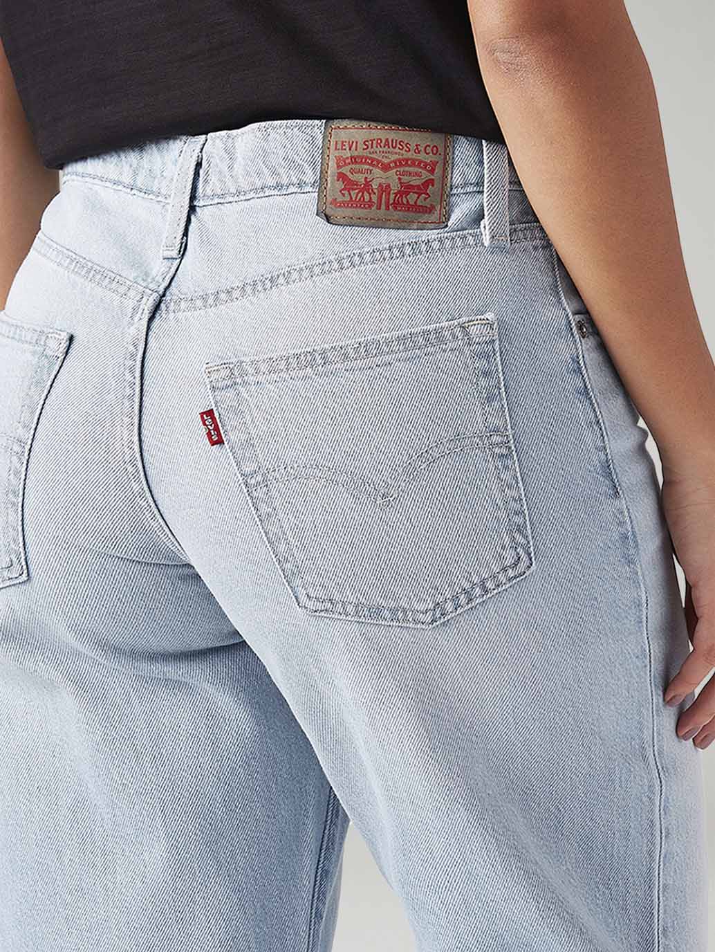 Women's 94 Light Blue Baggy Fit Mid Rise Jeans - Image 4