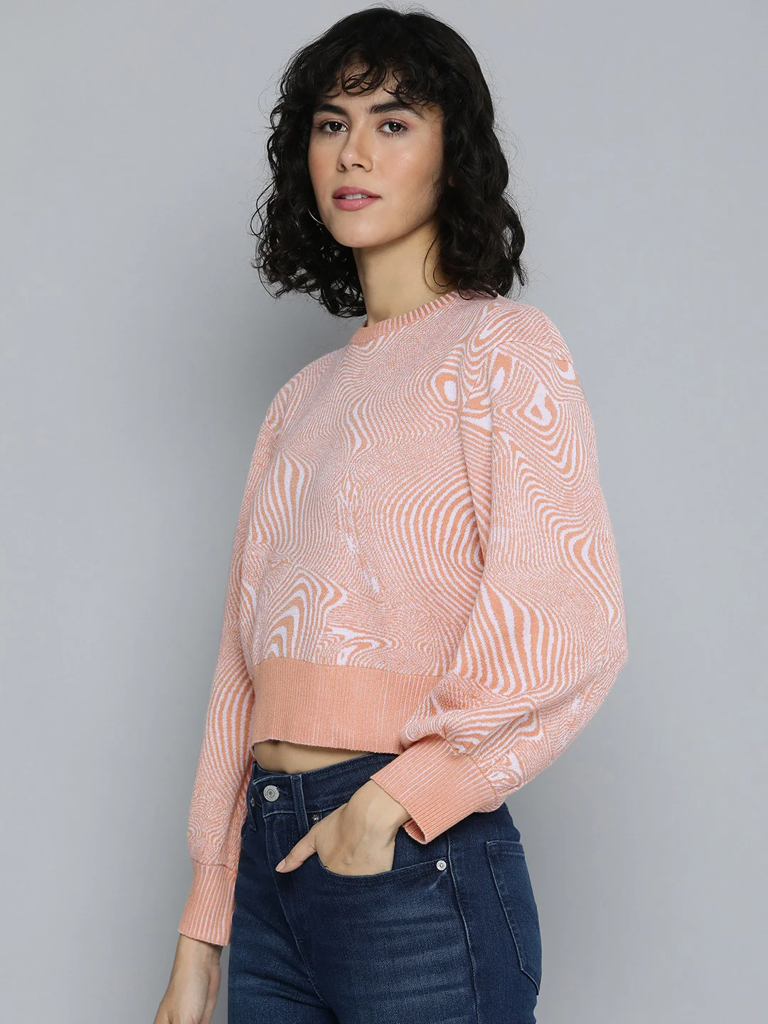 Women's Abstract Print Crew Neck Sweater - Image 4