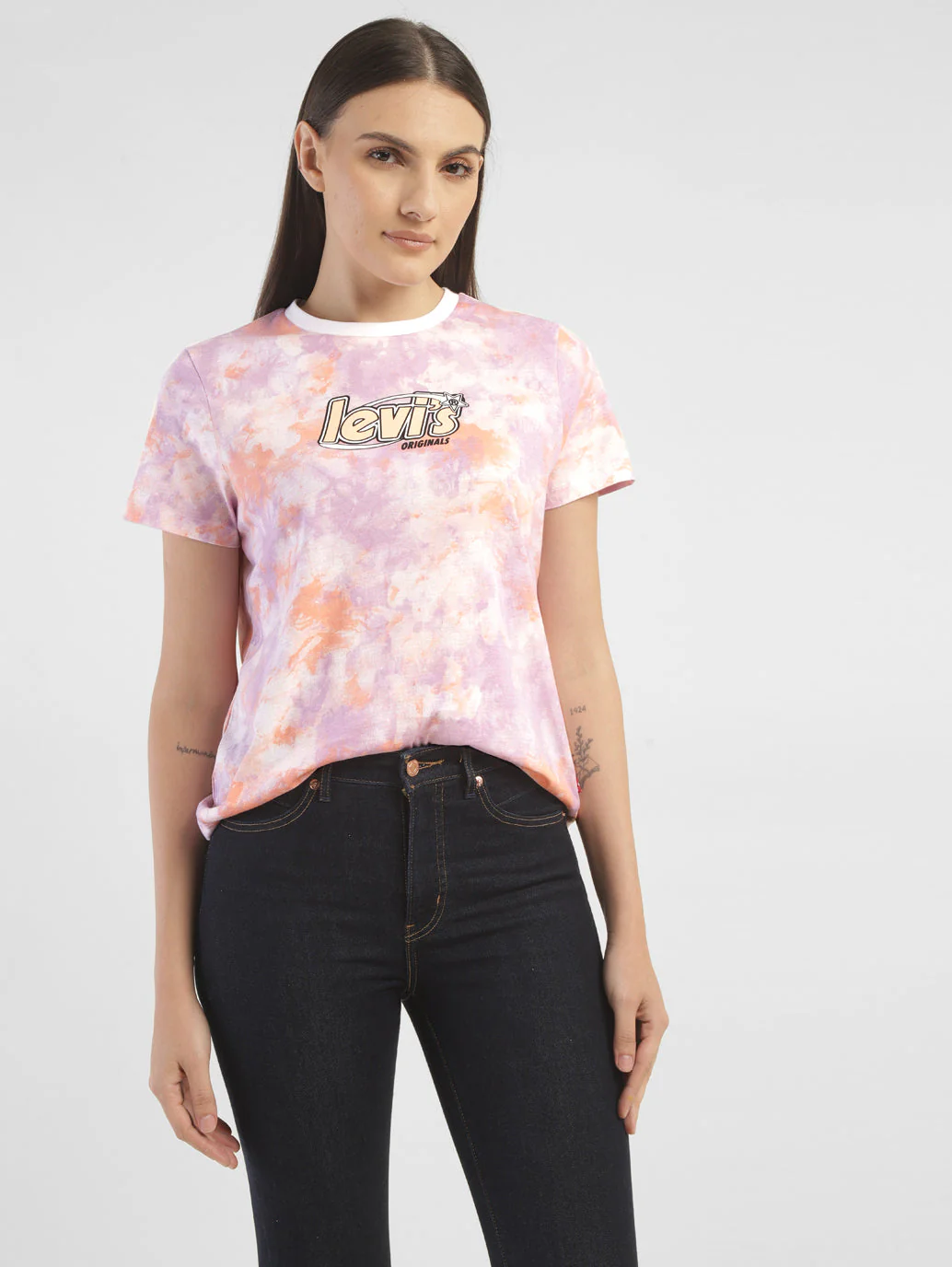 Women's Abstract Dyed Round Neck T-shirt - Image 6