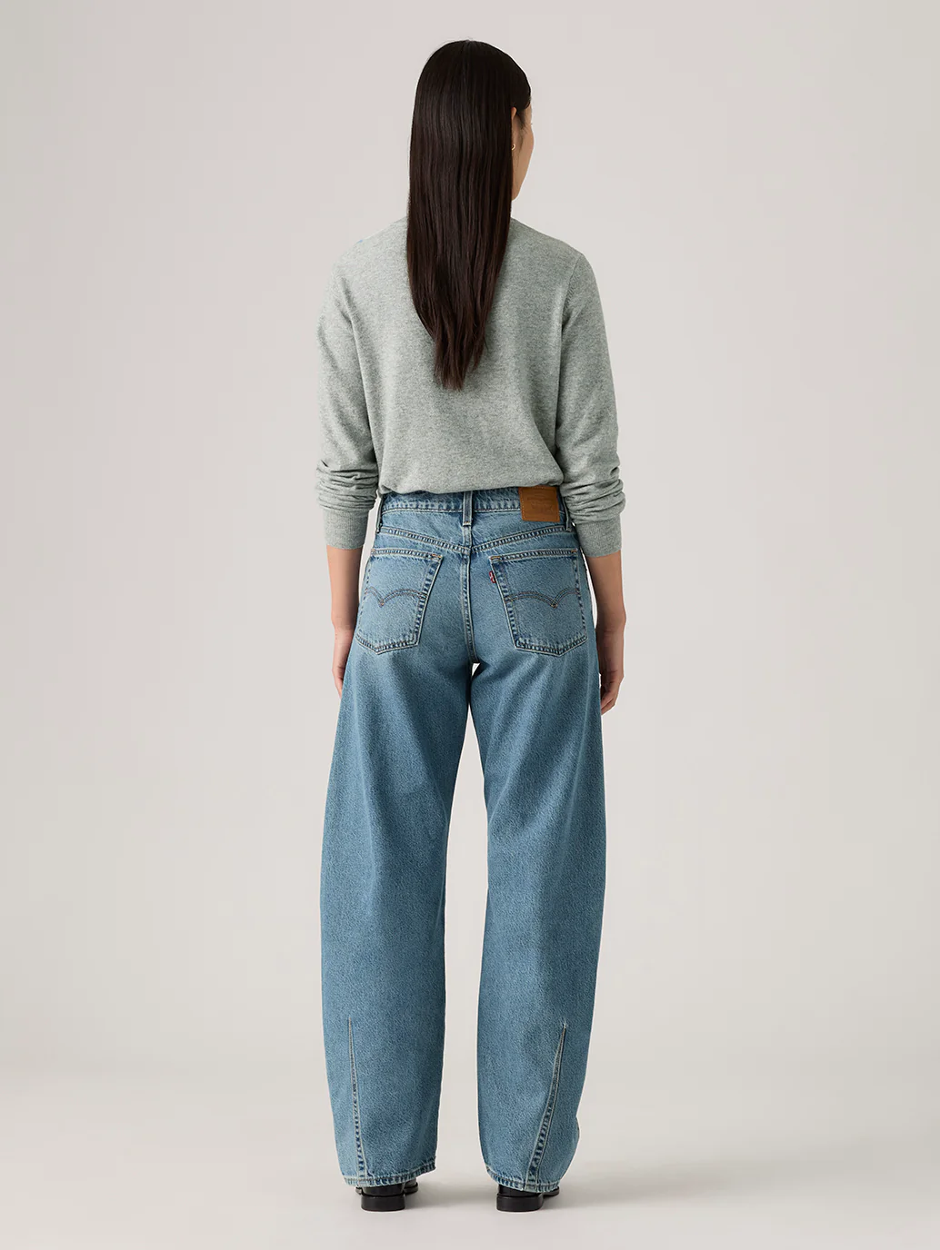 Women's Indigo Barrel Loose Fit Mid Rise Jeans - Image 2