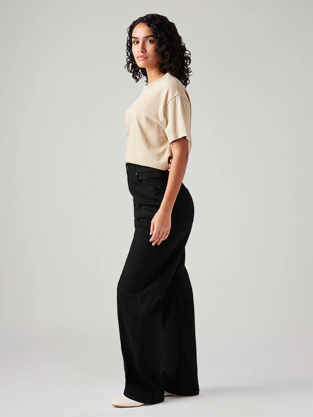Women's Black Loose Fit High Rise Jeans - Image 6