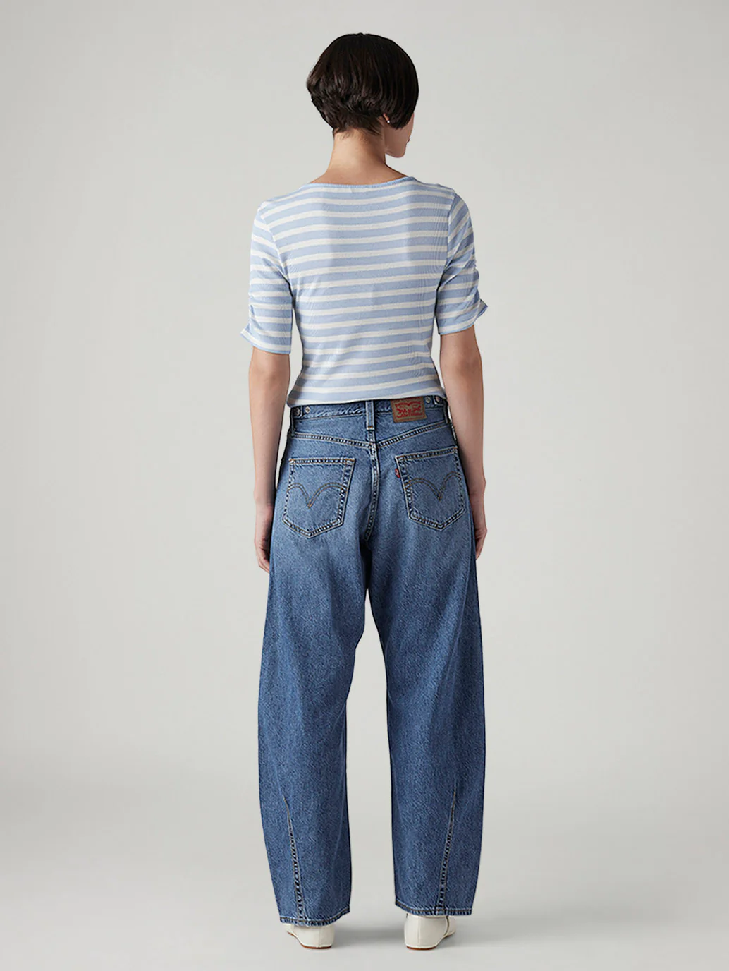 Women's Cinch Baggy Dad Barrel Loose Fit Mid Rise Jeans - Image 4