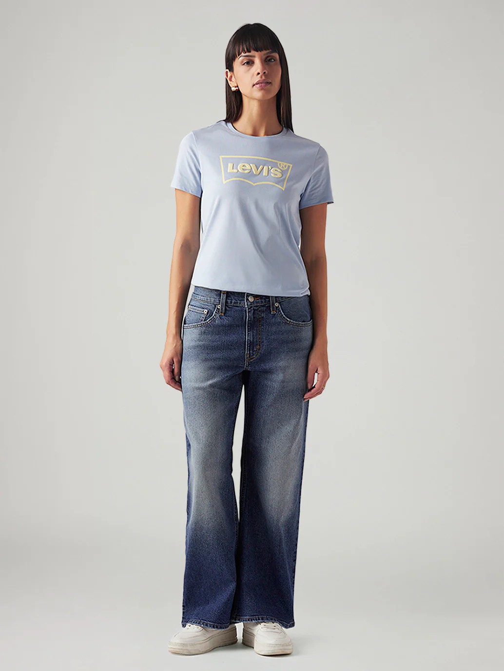 Women's Blue Loose Bootcut Fit Mid Rise Jeans - Image 6
