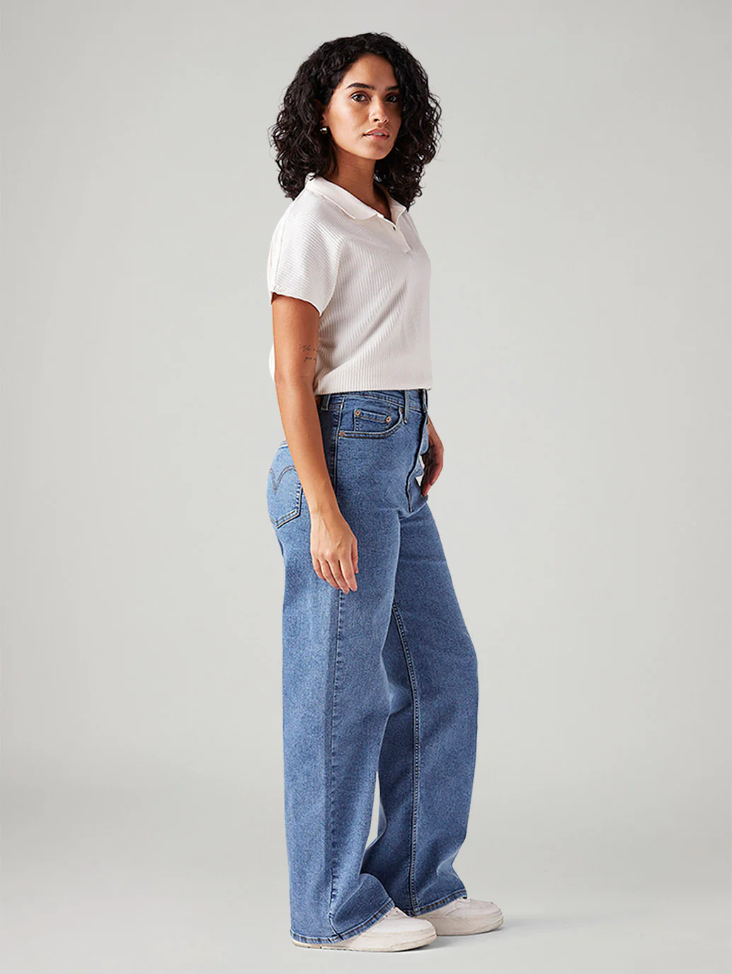 Women's Blue Loose Fit High Rise Jeans - Image 5