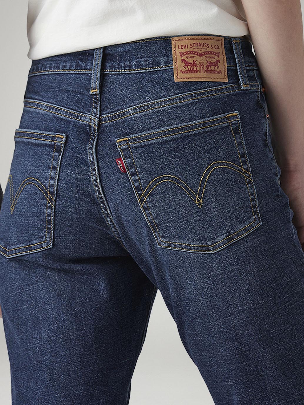 Women's Blue Wedgie Slim Fit Mid Rise Jeans - Image 5