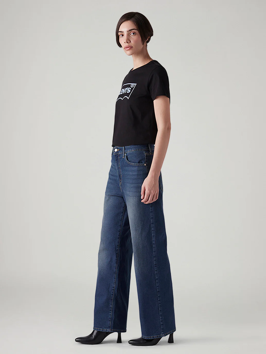 Women's Blue Wide Leg Fit High Rise Tinted Jeans - Image 6