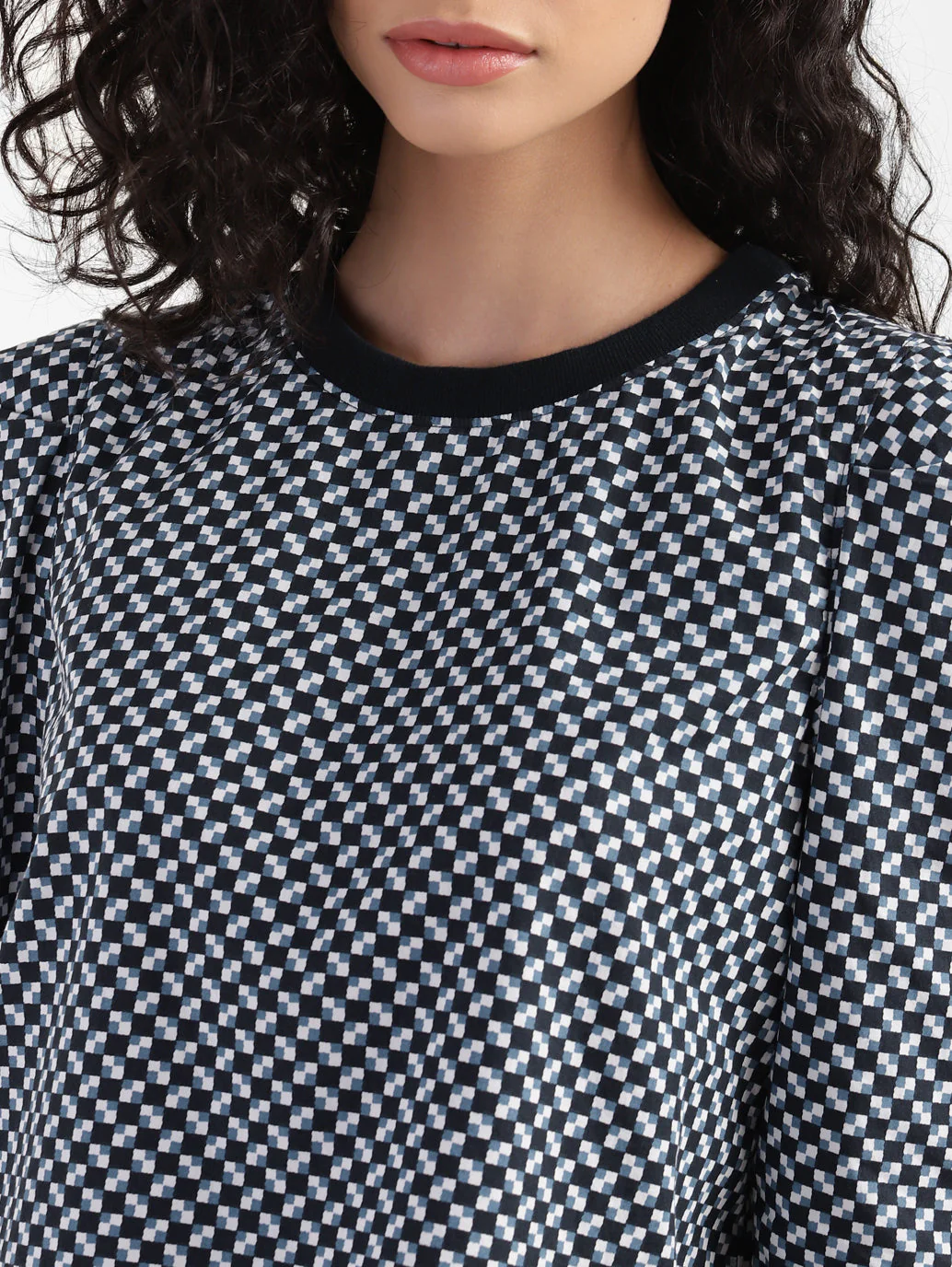 Women's Checkered Crew Neck Top - Image 5