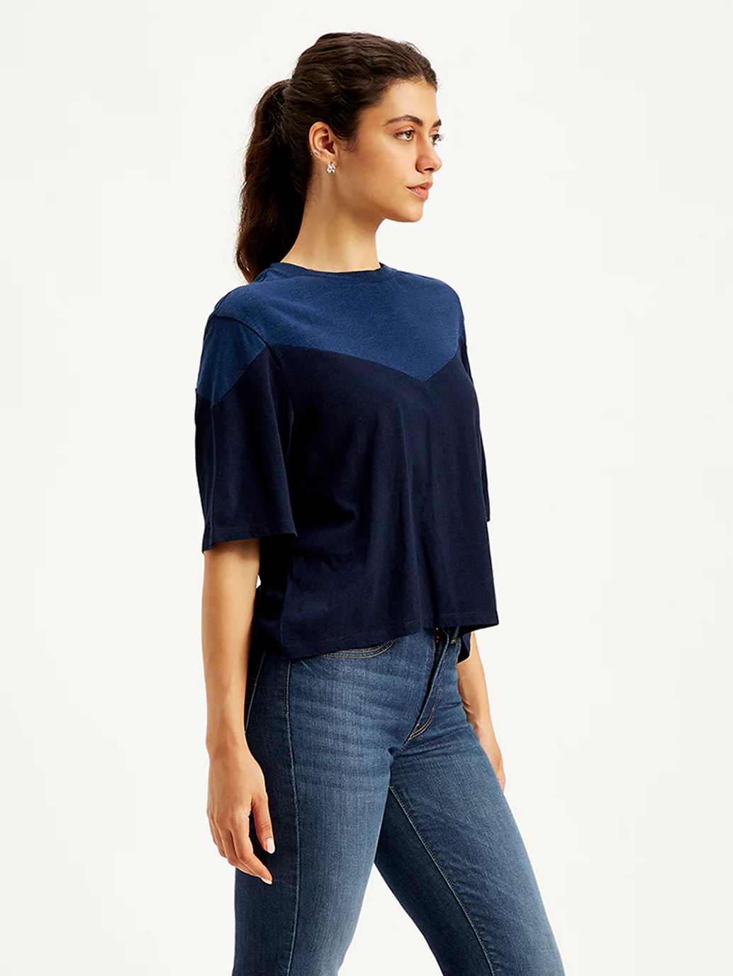 Women's Colorblock Loose Fit Crop T-Shirt - Image 5
