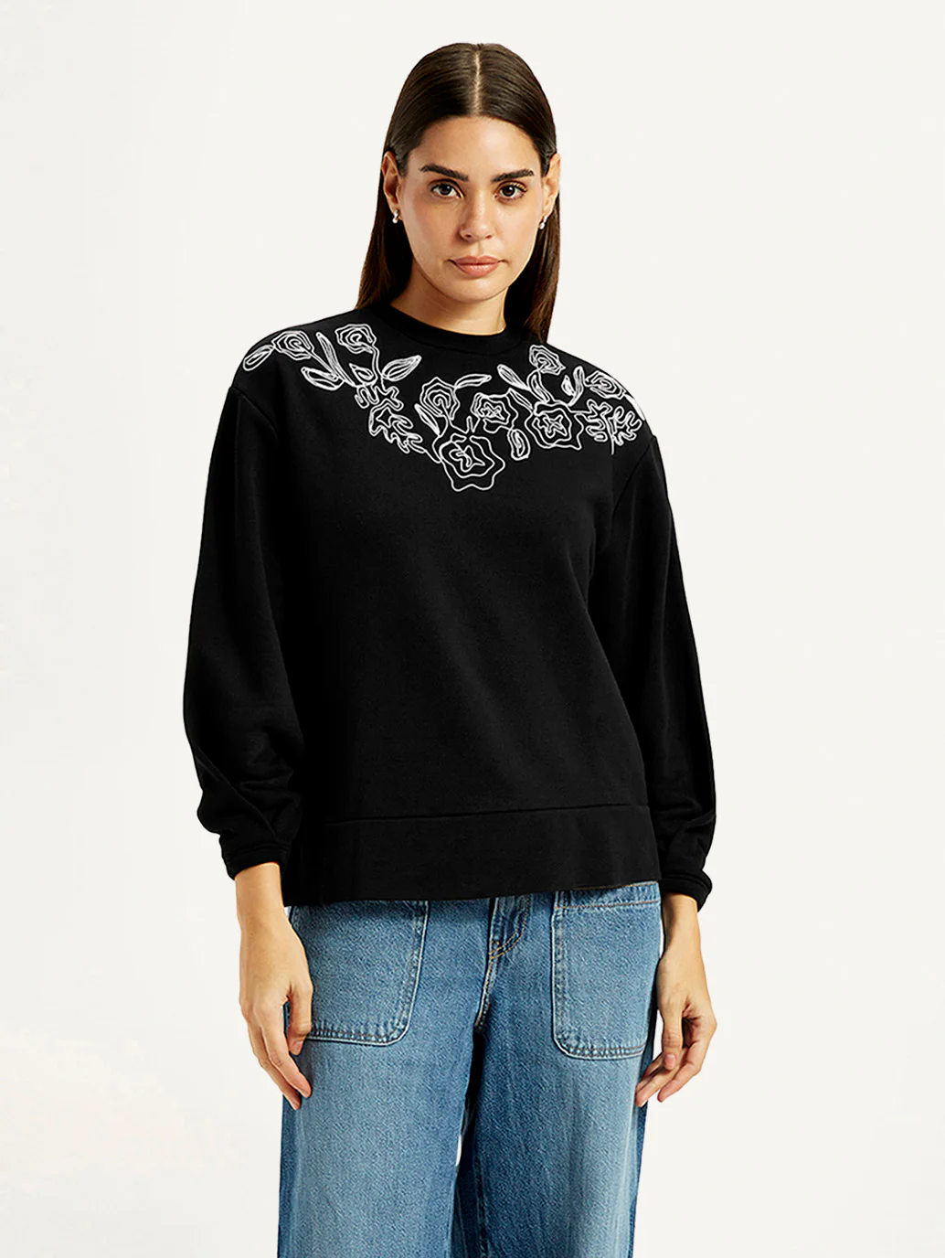 Women's Embroidered Black Oversized Sweatshirt - Image 6