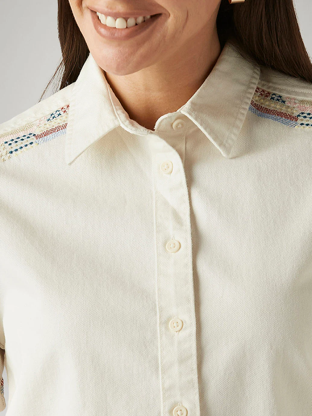 Women's Embroidered Off White Spread Collar Shirt - Image 4
