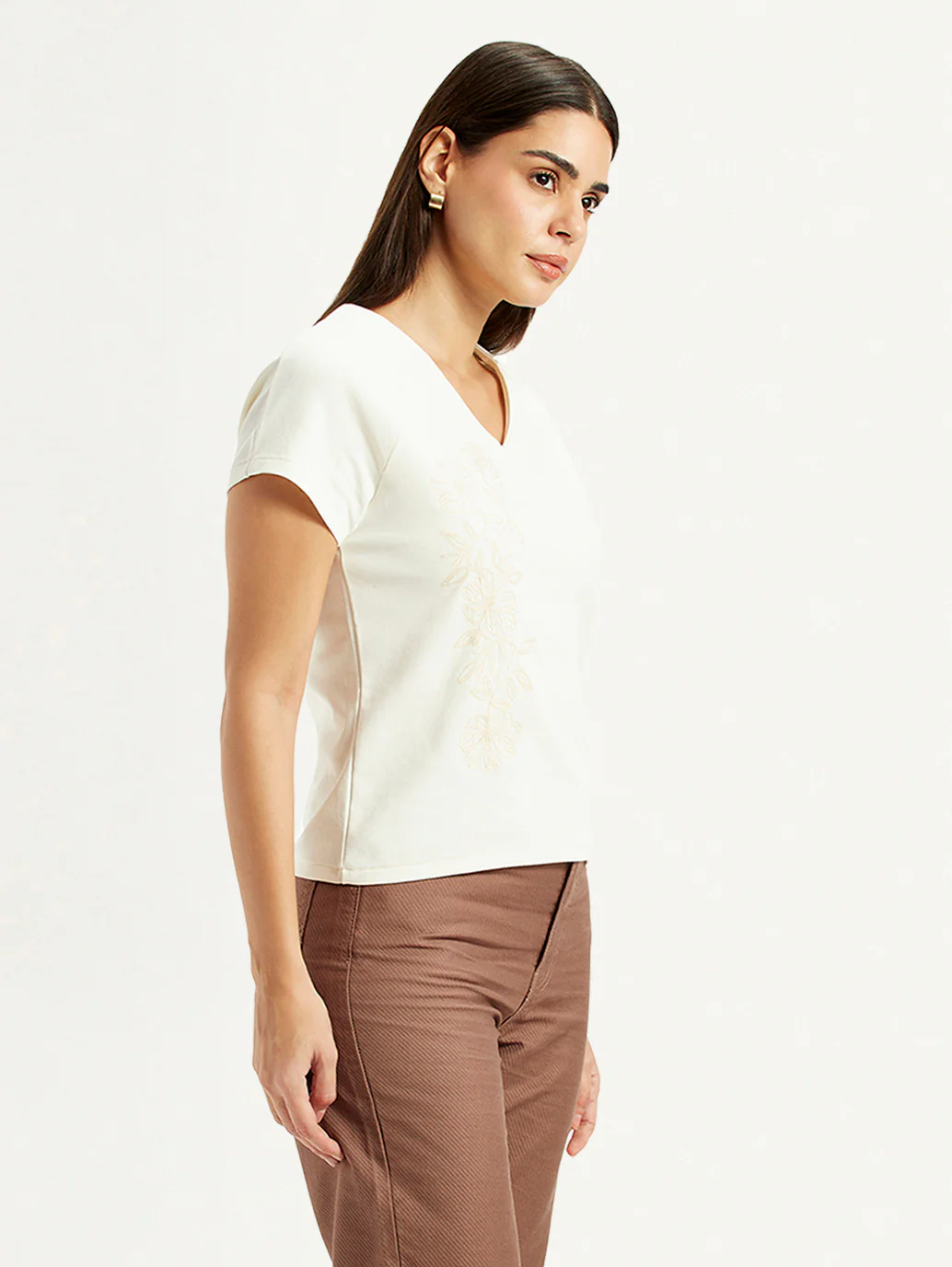 Women's Embroidered White V-Neck Top - Image 5