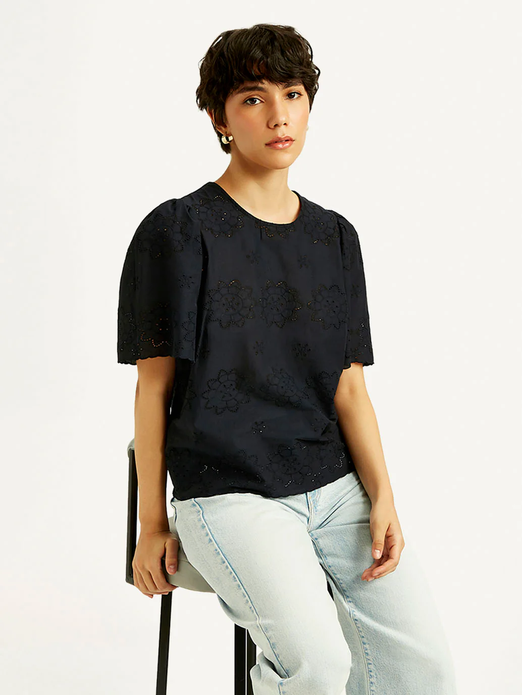 Women's Floral Black Round Neck Top