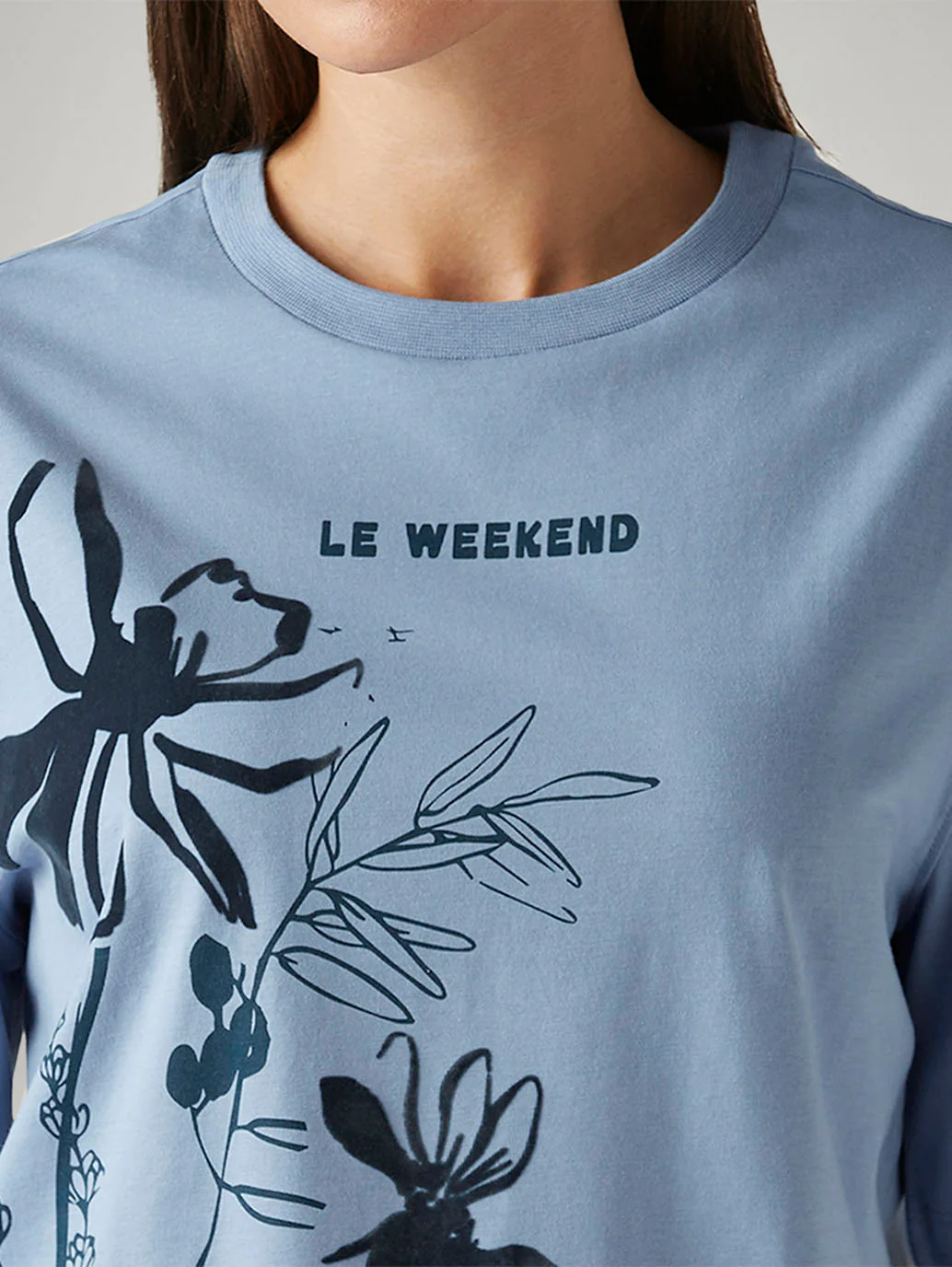 Women's Floral Light Blue Relaxed Fit T-shirt - Image 3