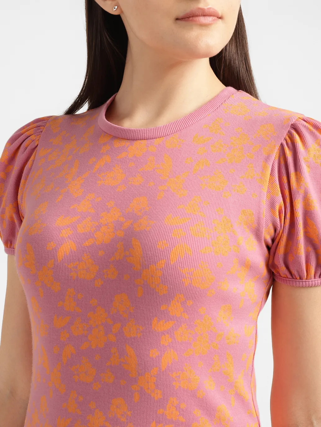 Women's Floral Pink Crew Neck Top - Image 5