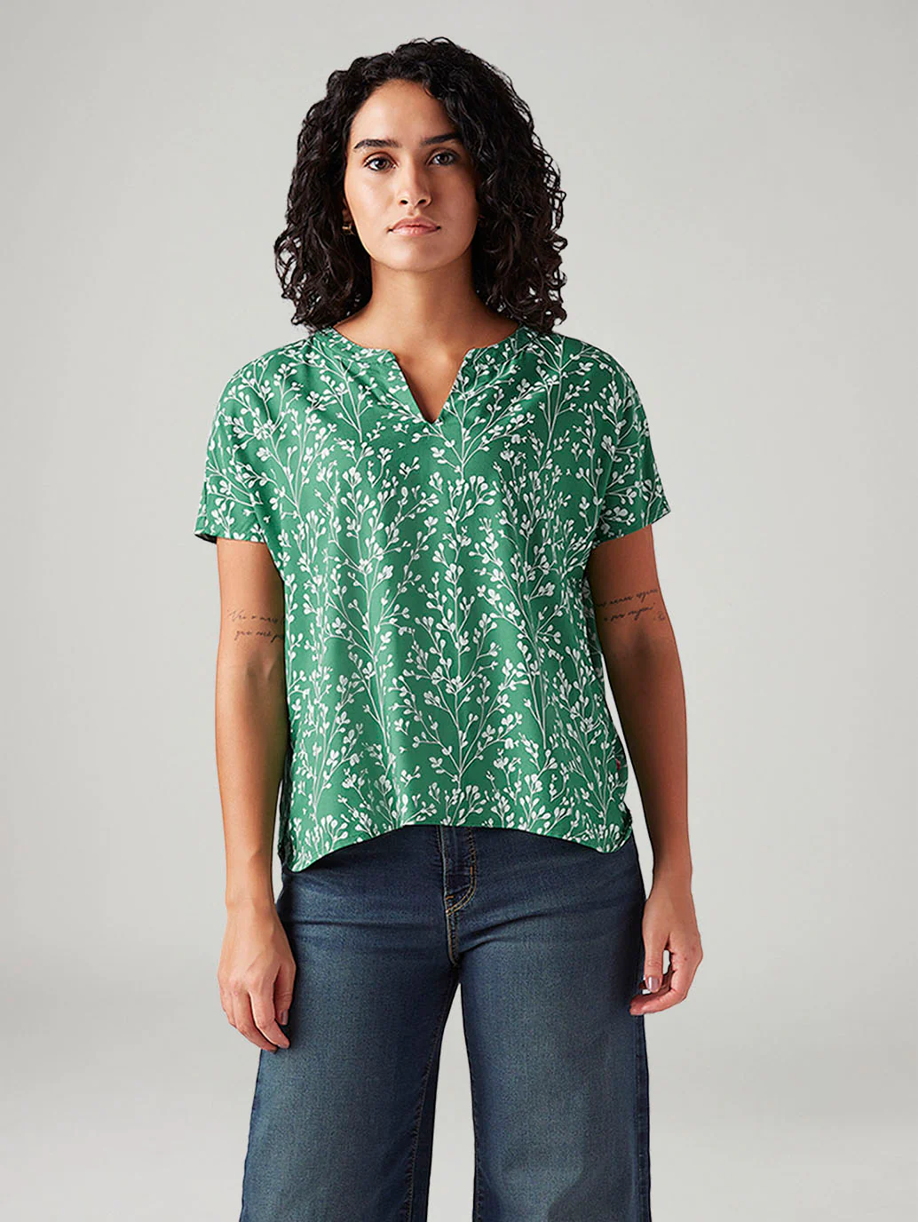 Women's Floral Regular Fit Top - Image 2