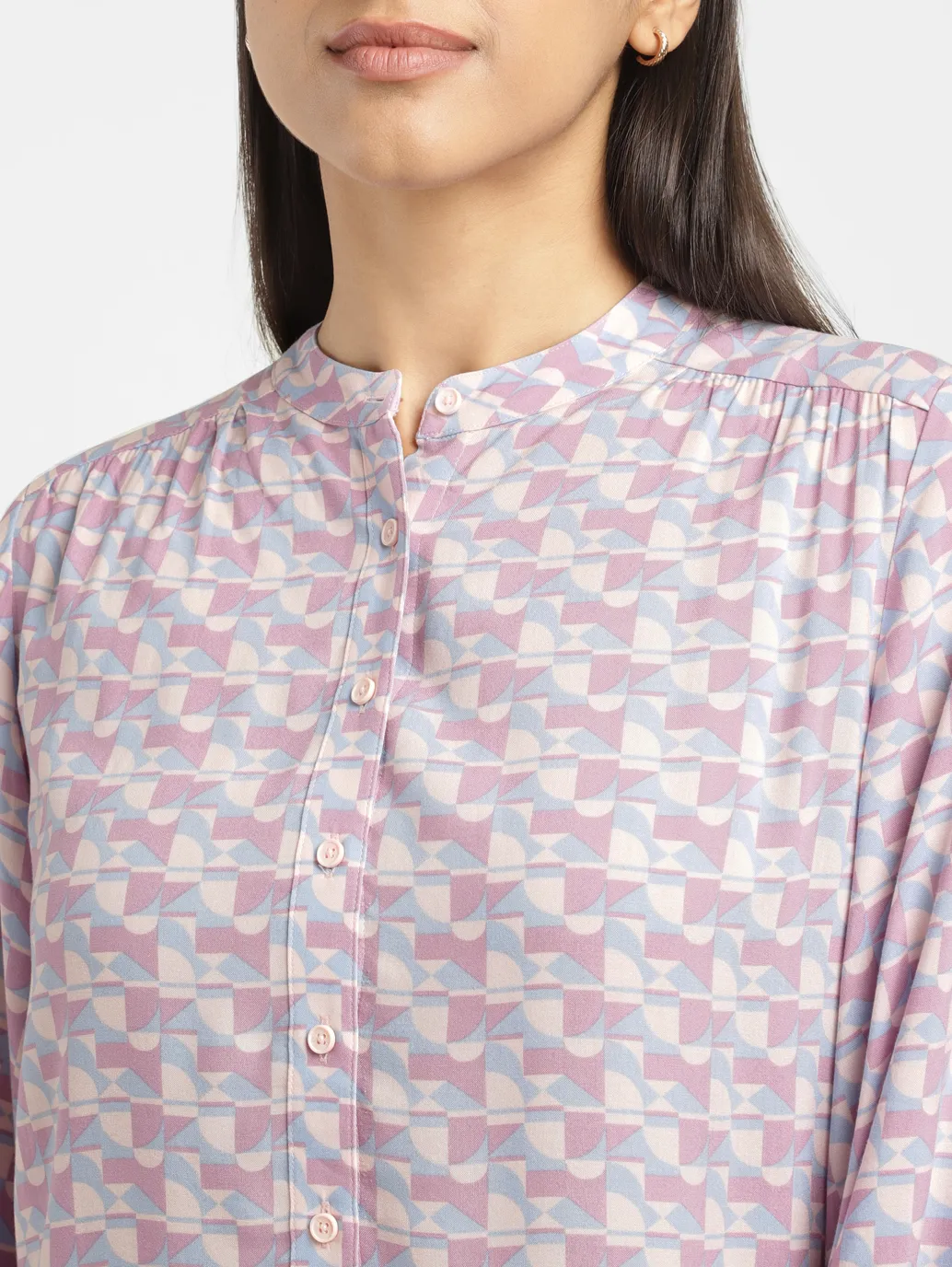 Women's Geometric Band Neck Shirt - Image 5