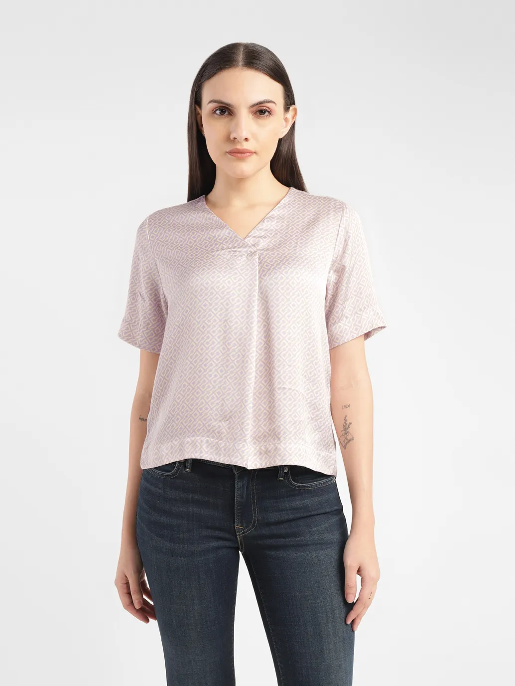 Women's Geometric V Neck Top - Image 2