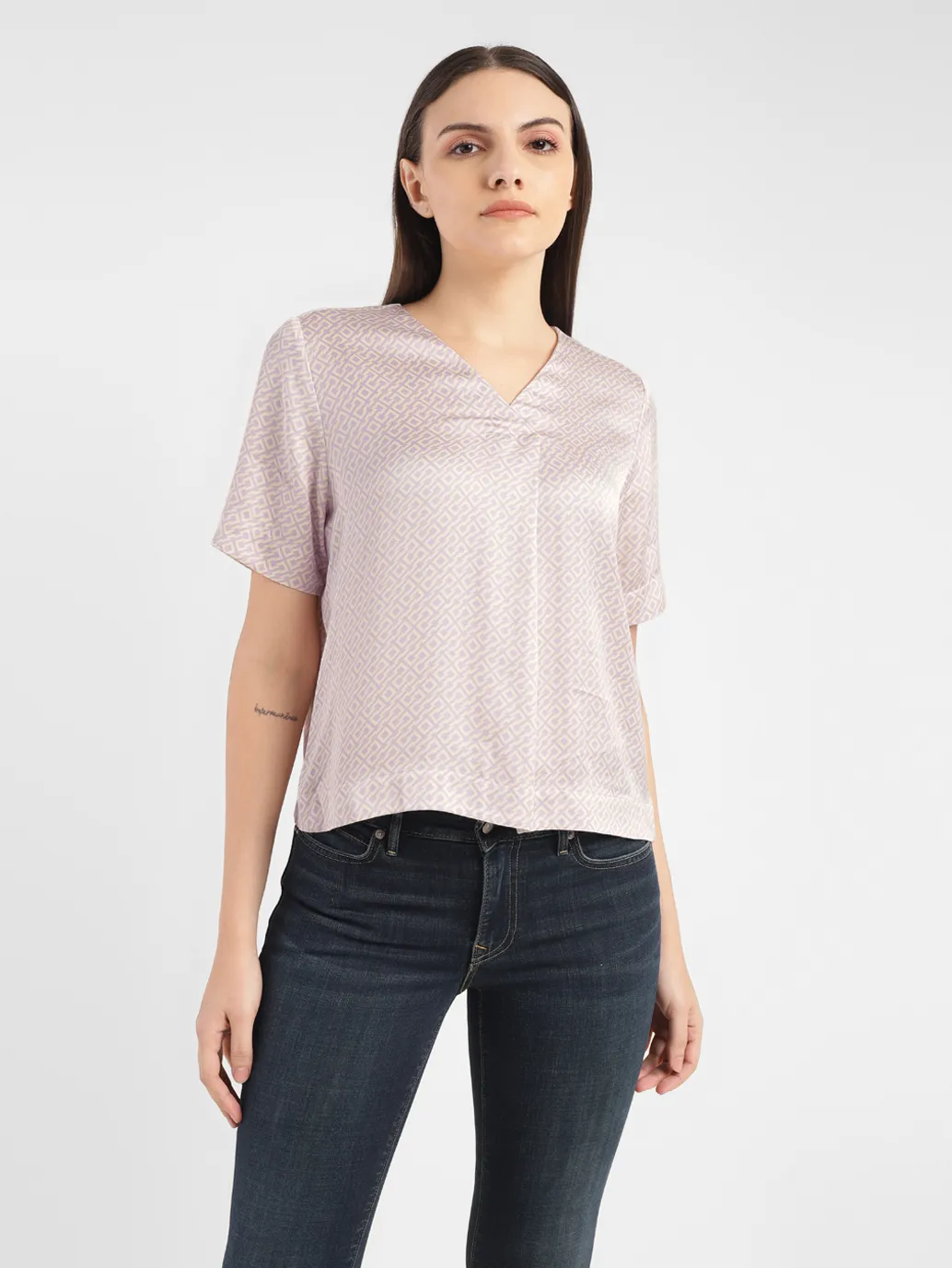 Women's Geometric V Neck Top - Image 6