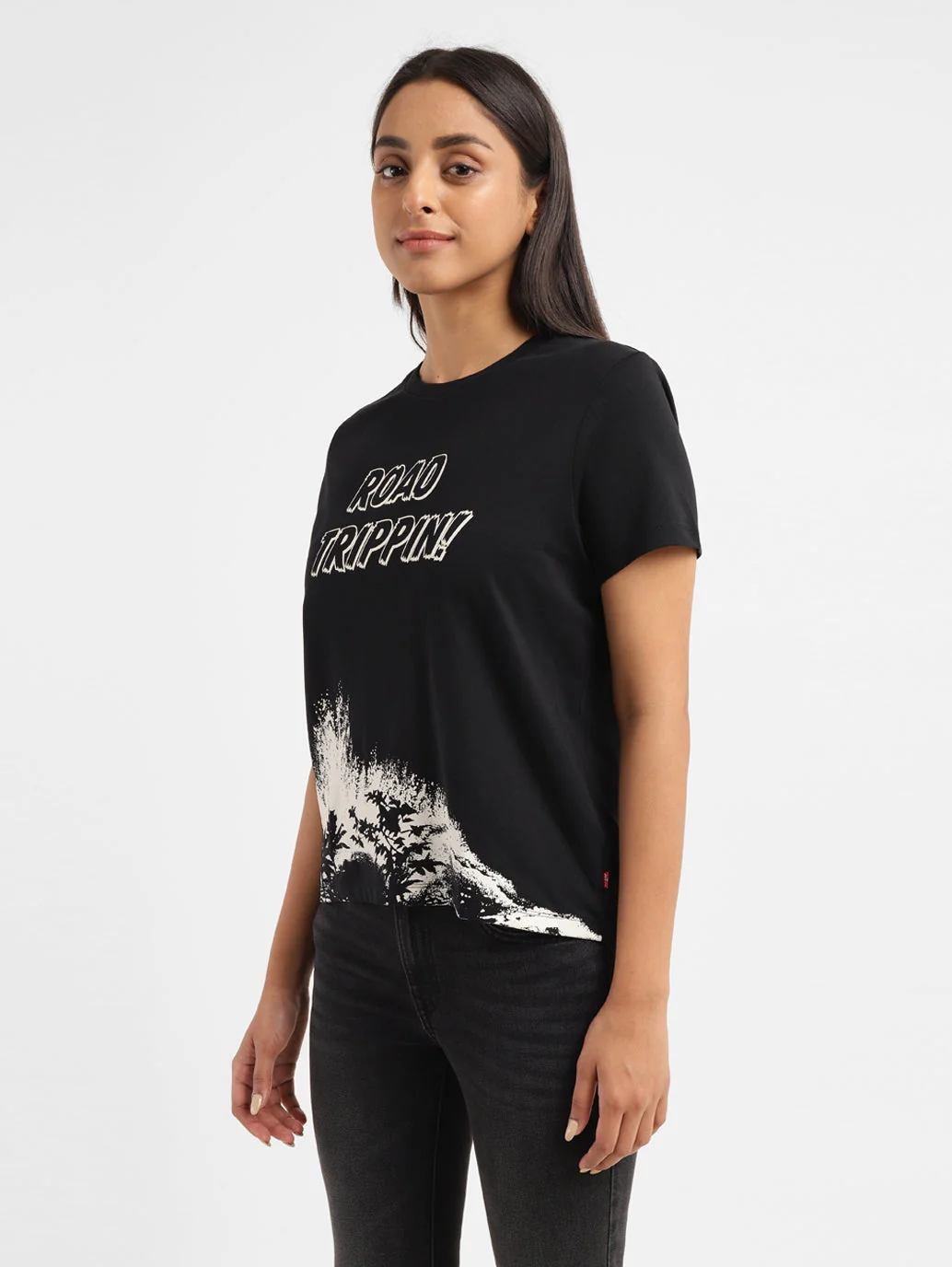 Women's Graphic Crew Neck T-shirt - Image 5