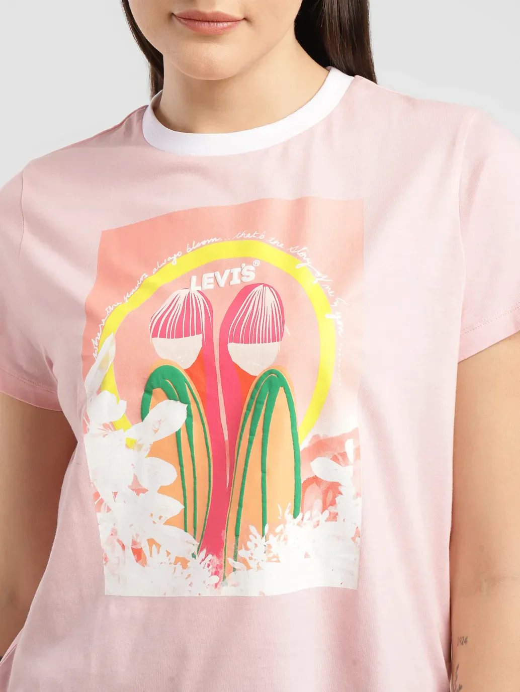 Women's Graphic Crew Neck T-shirt - Image 5