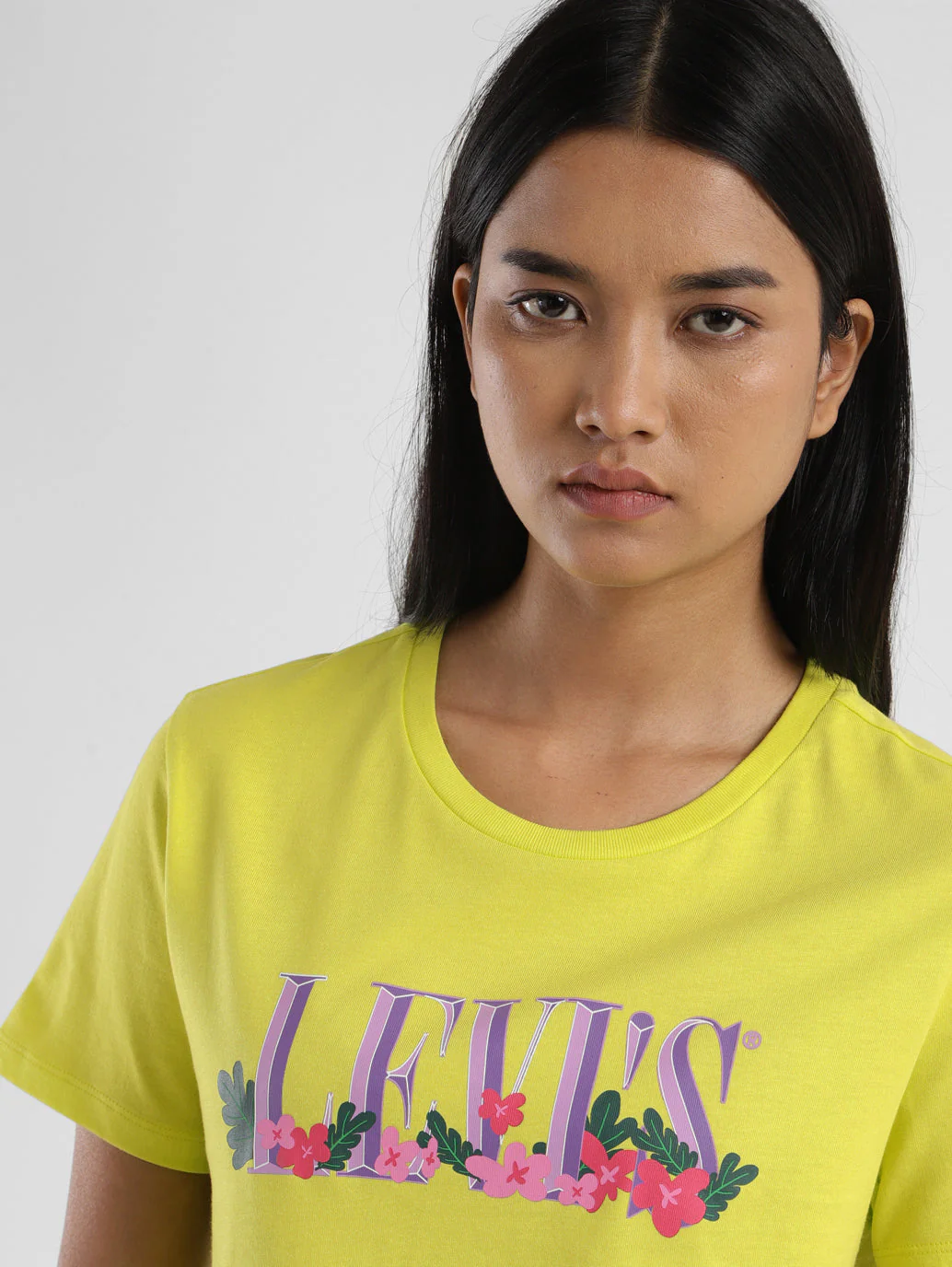Women's Graphic Print Crew Neck T-shirt - Image 5